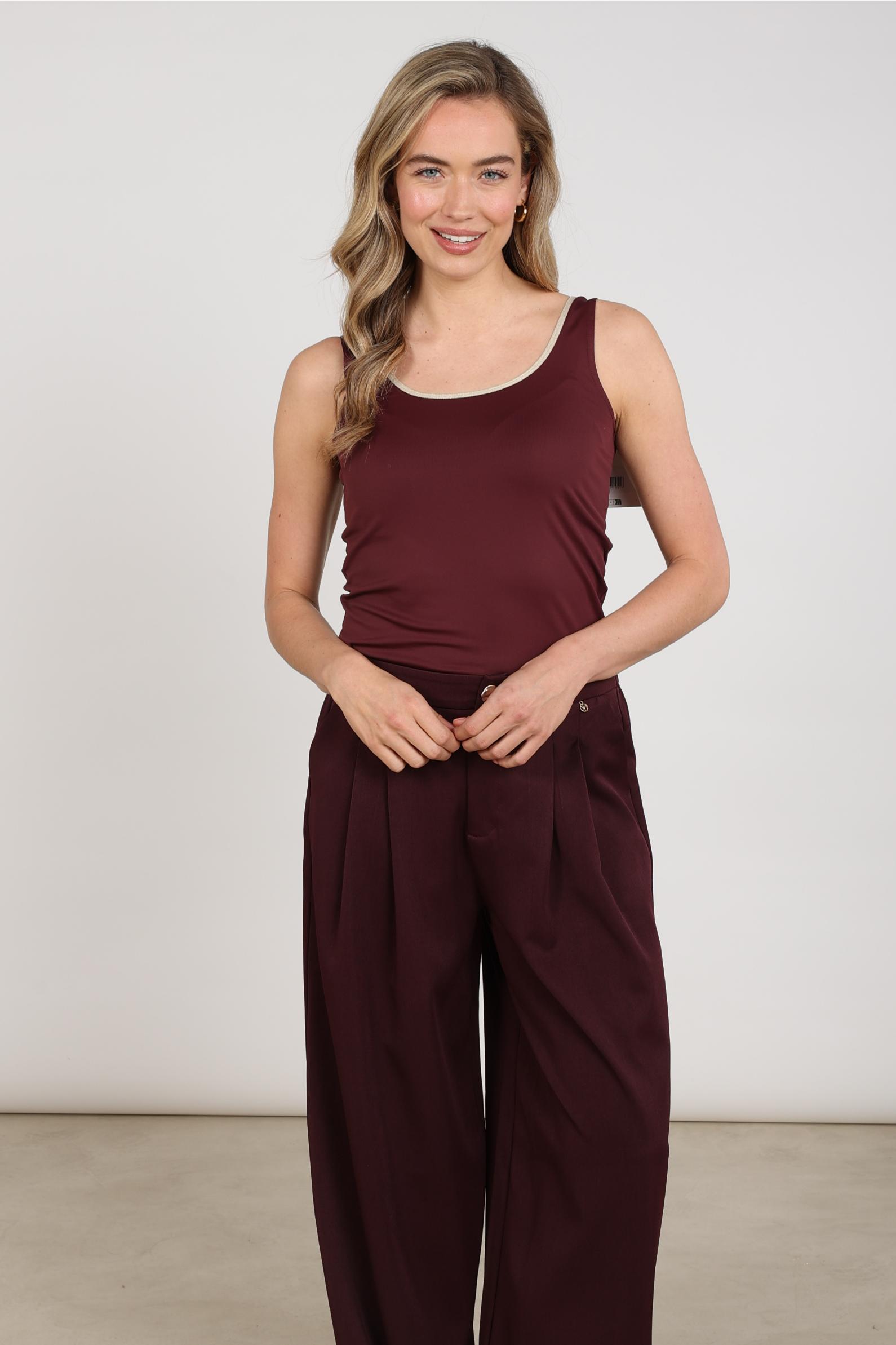 Juba Singlet | Cherry/Gold