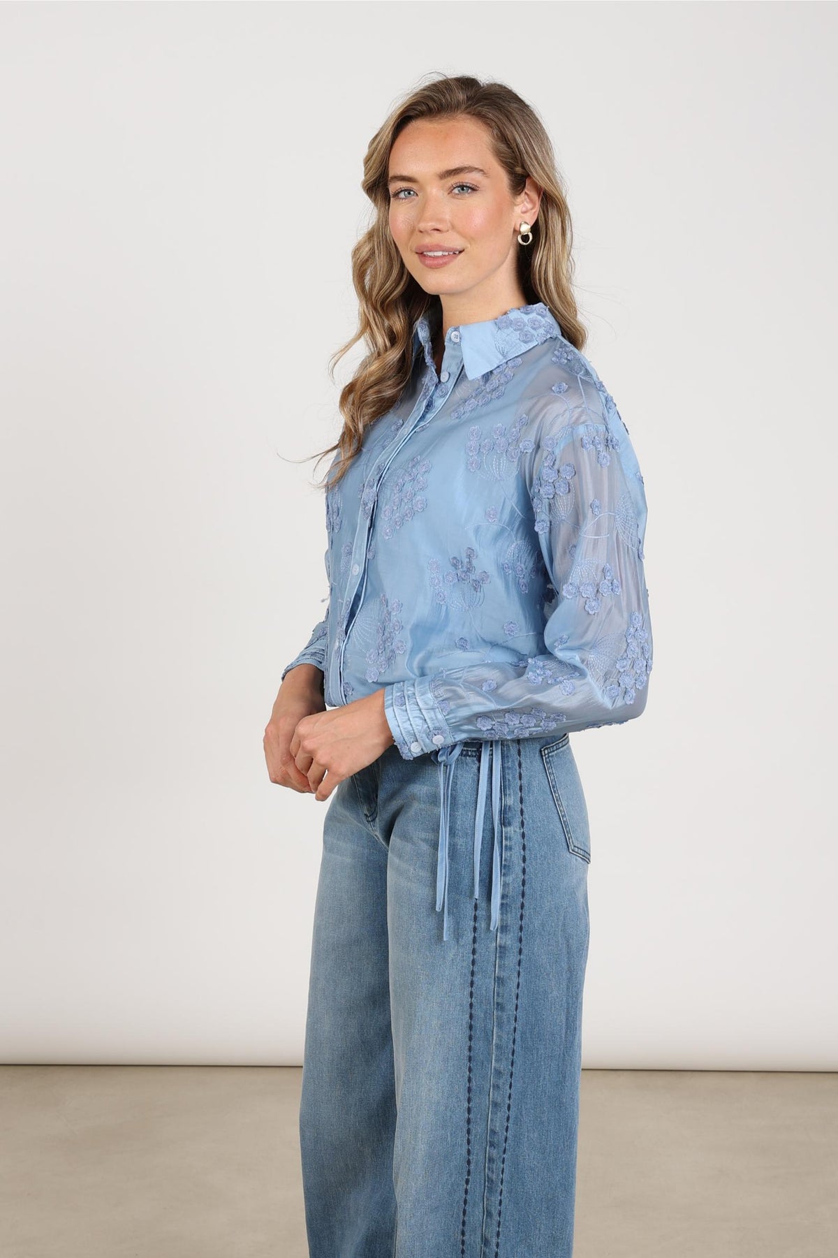 Aaliya Blouse Flower | Sky