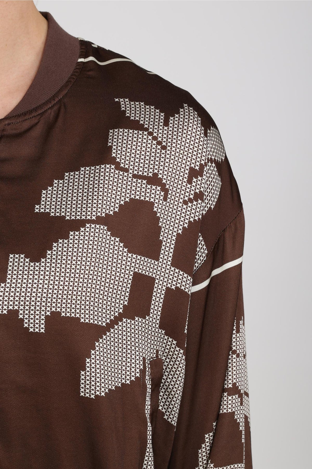 Alexandra Blouse Tie Cross | Chocolate/Offwhite