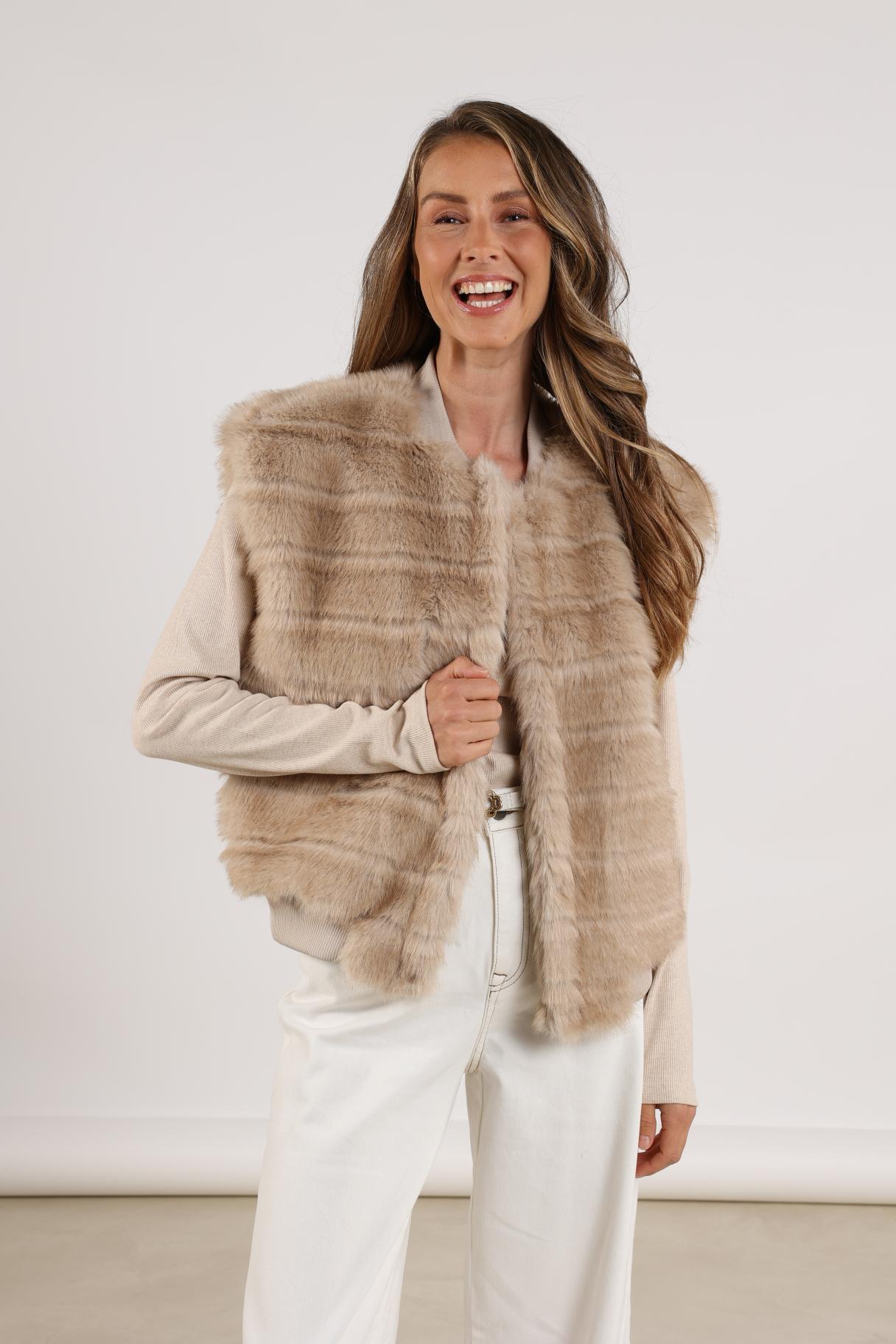 Billy Gilet Stripe | Sand