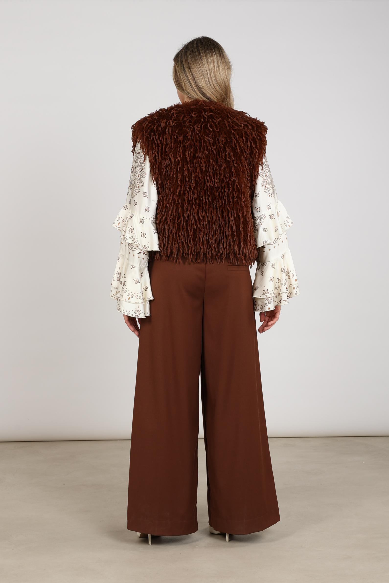 Mila Gilet Feather | Espresso