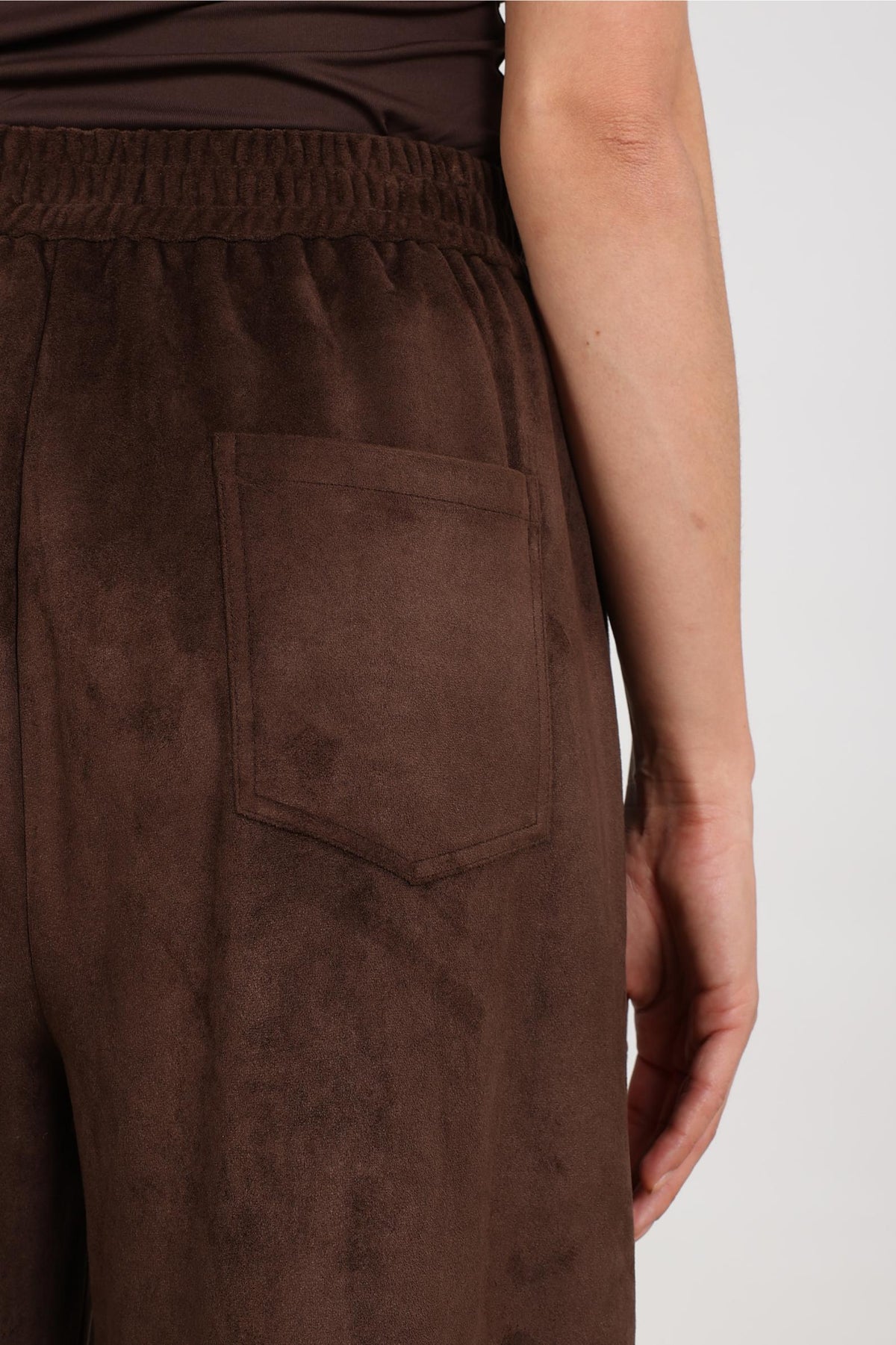 Bertie Pants Suede | Chocolate