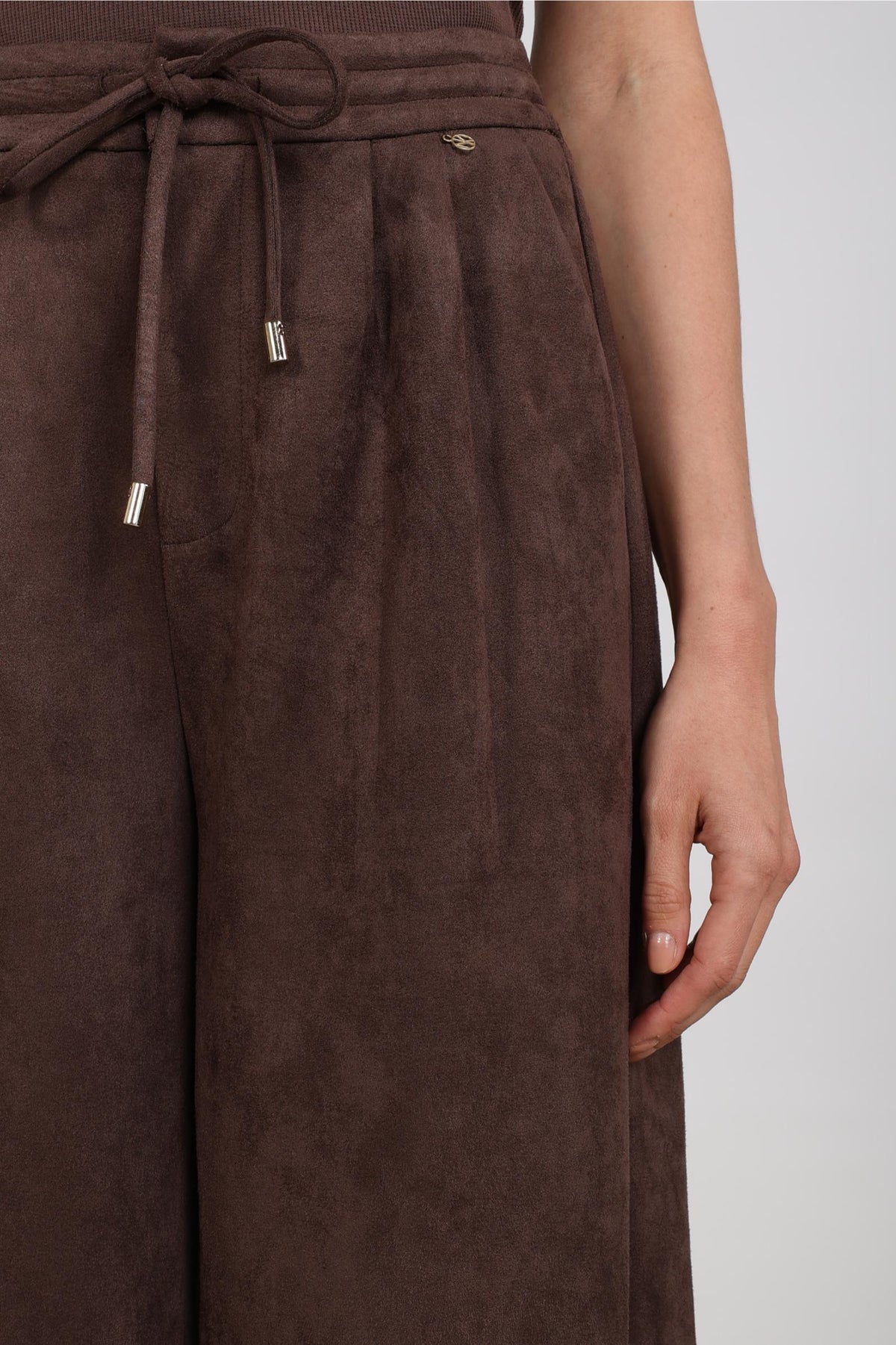 Bertie Pants Suede | Chocolate