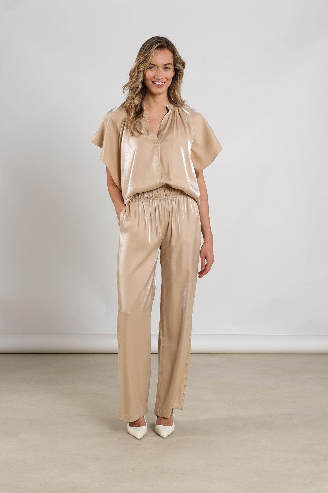Taylor Top Shiny | Sand