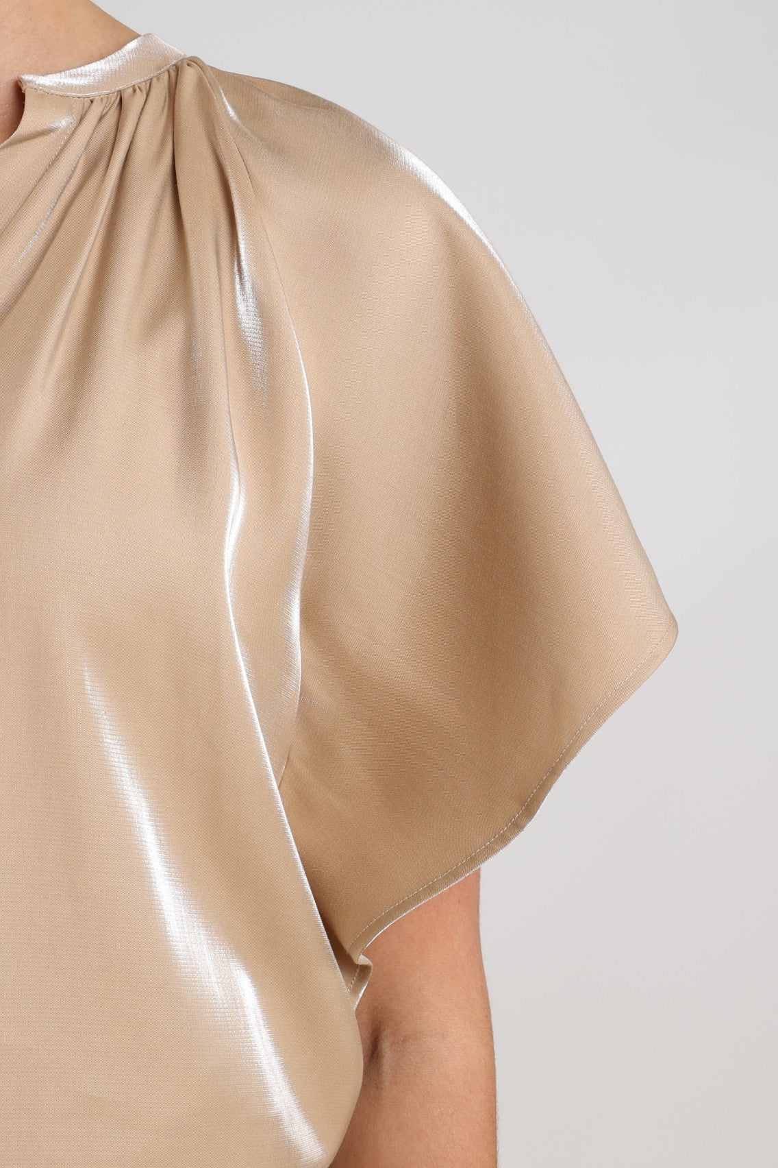 Taylor Top Shiny | Sand
