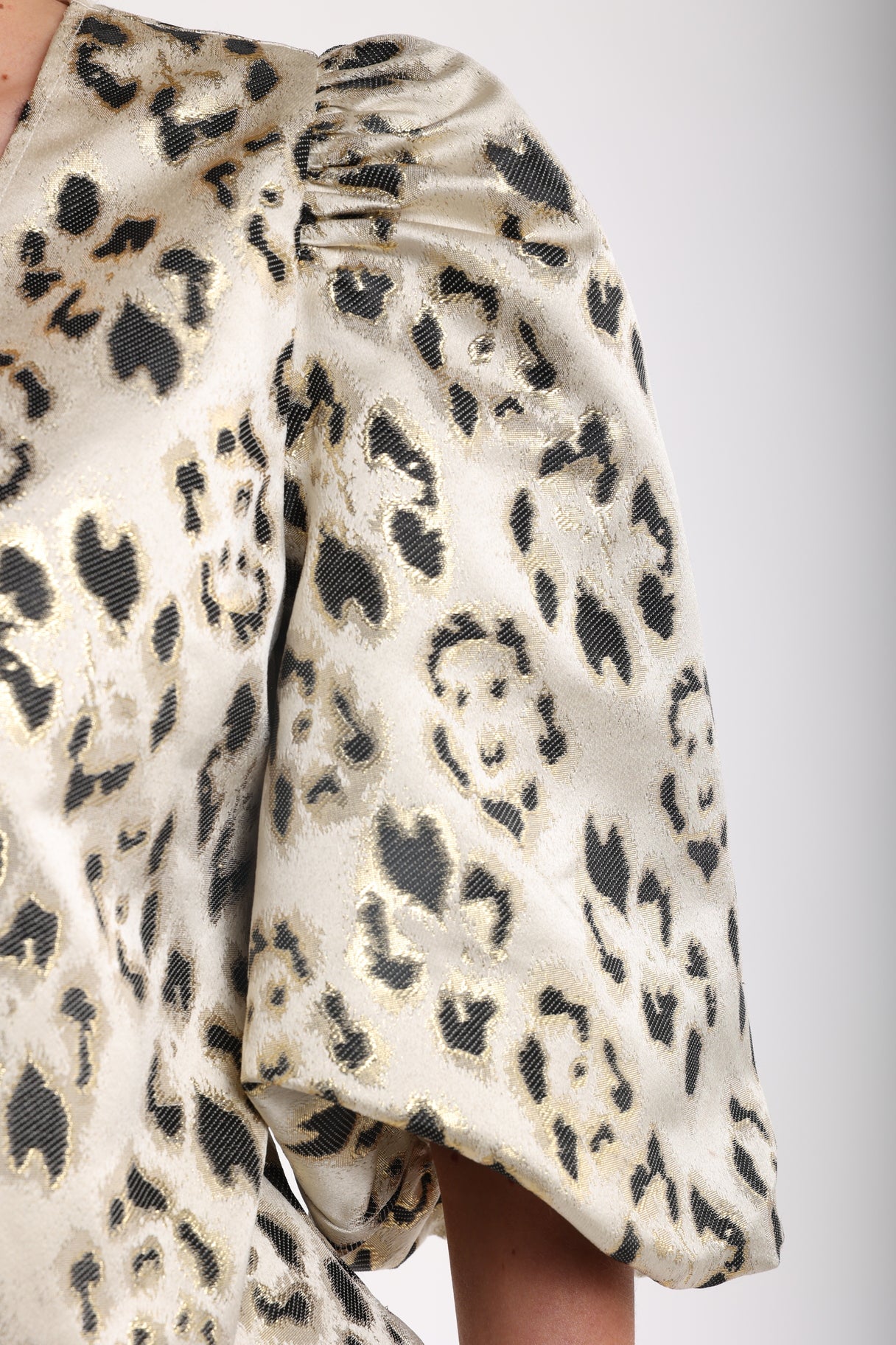 Delilah Blouse Panter | Gold