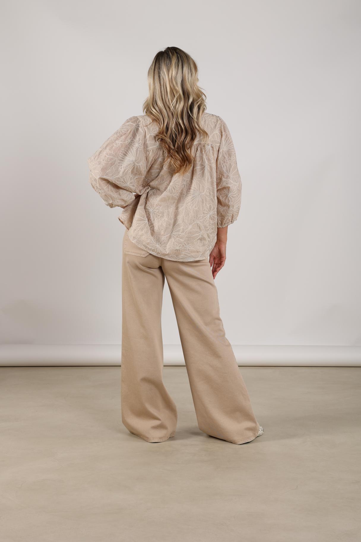 Scarlet Pants | Sand