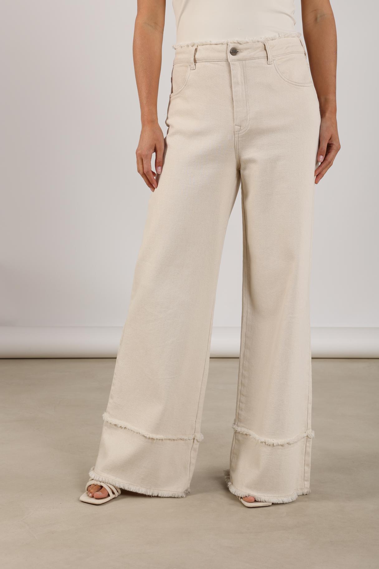Shay Pants Ruffle | Off White