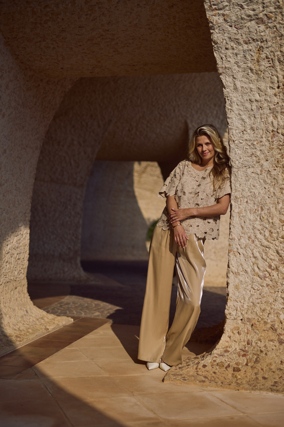 Octavia Top Flower | Sand/Gold