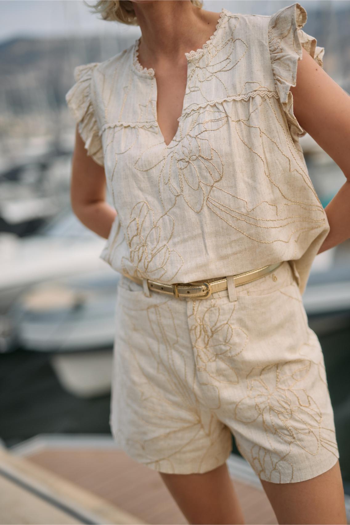 Dagmar Short Embroidery | Sand