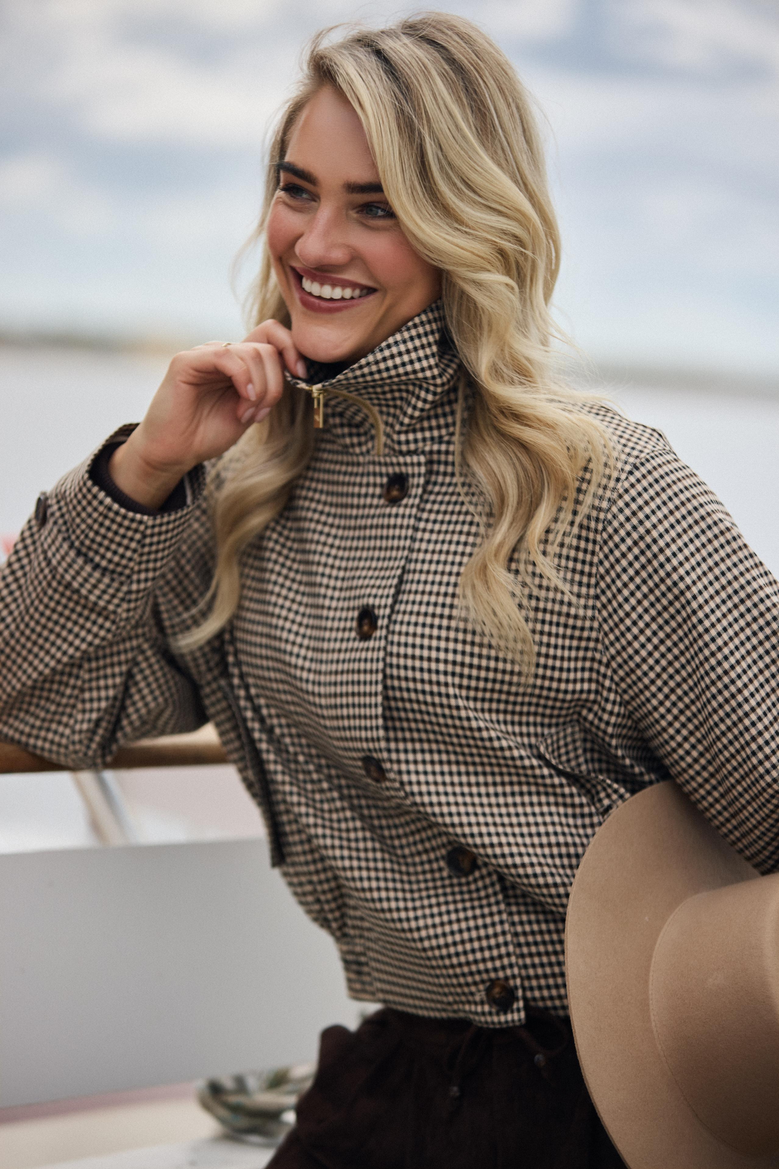 Dahlia Jacket Check | Sand/Chocolate
