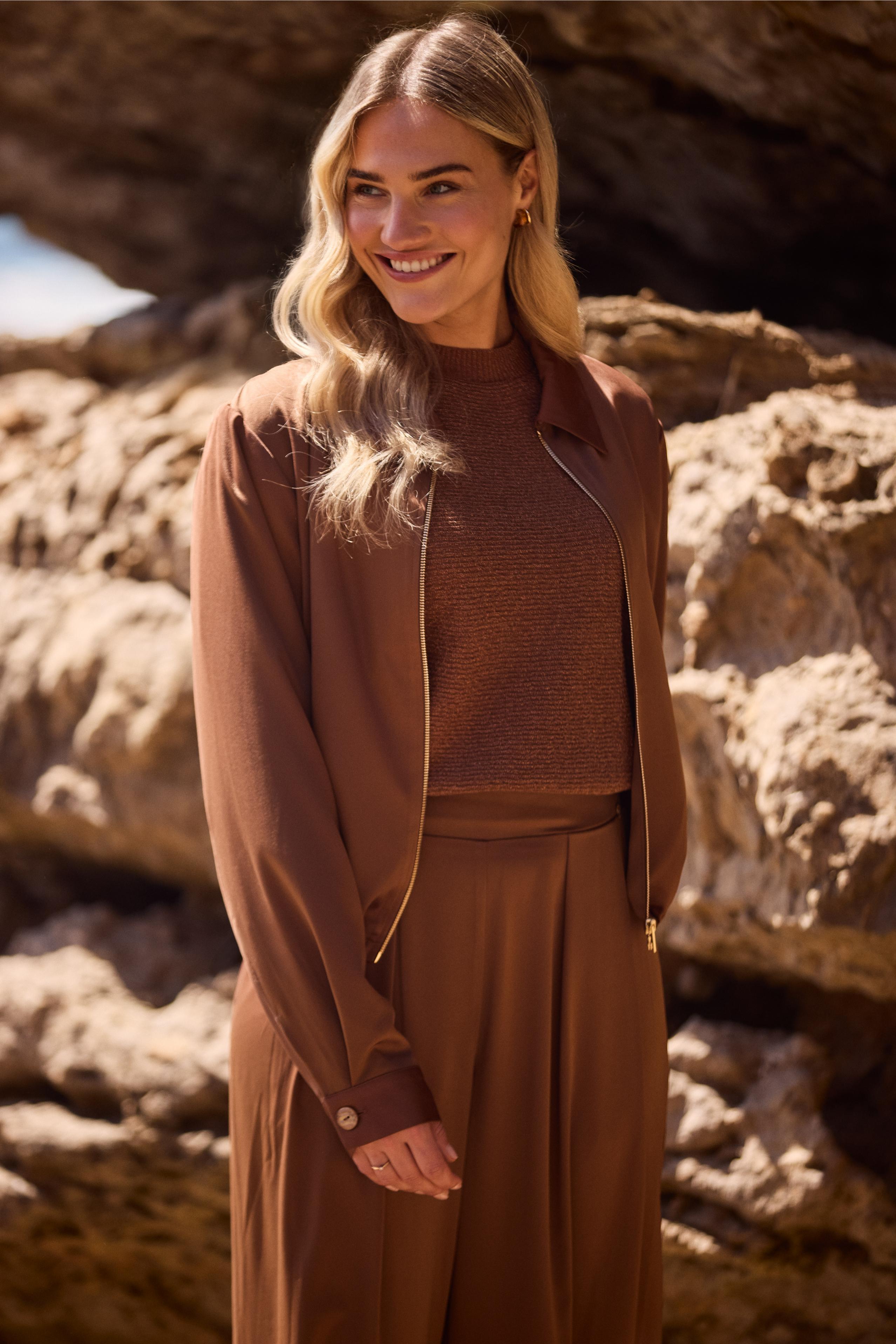 Doreen Bomber | Espresso