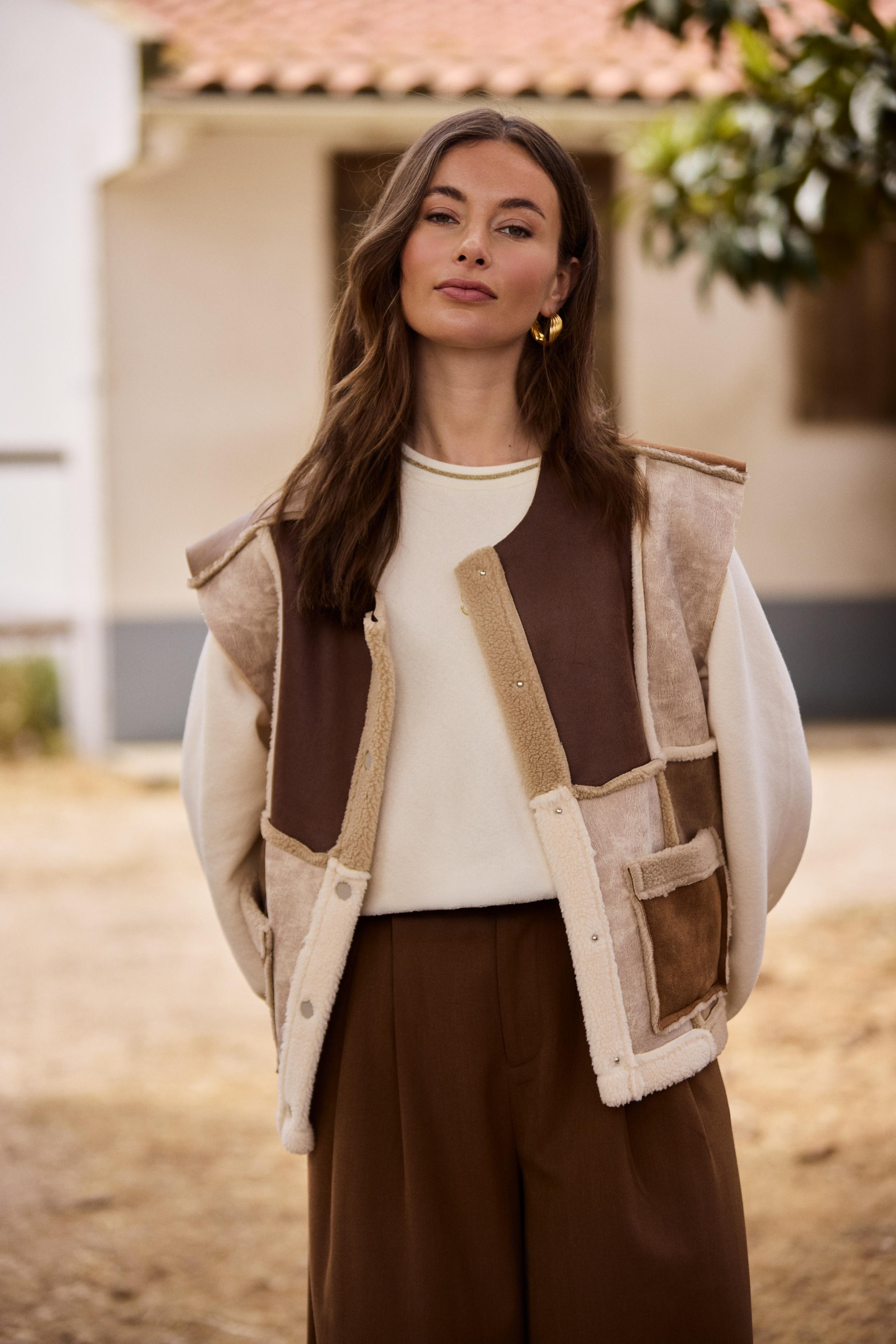Helen Gilet | Sand/Toffee
