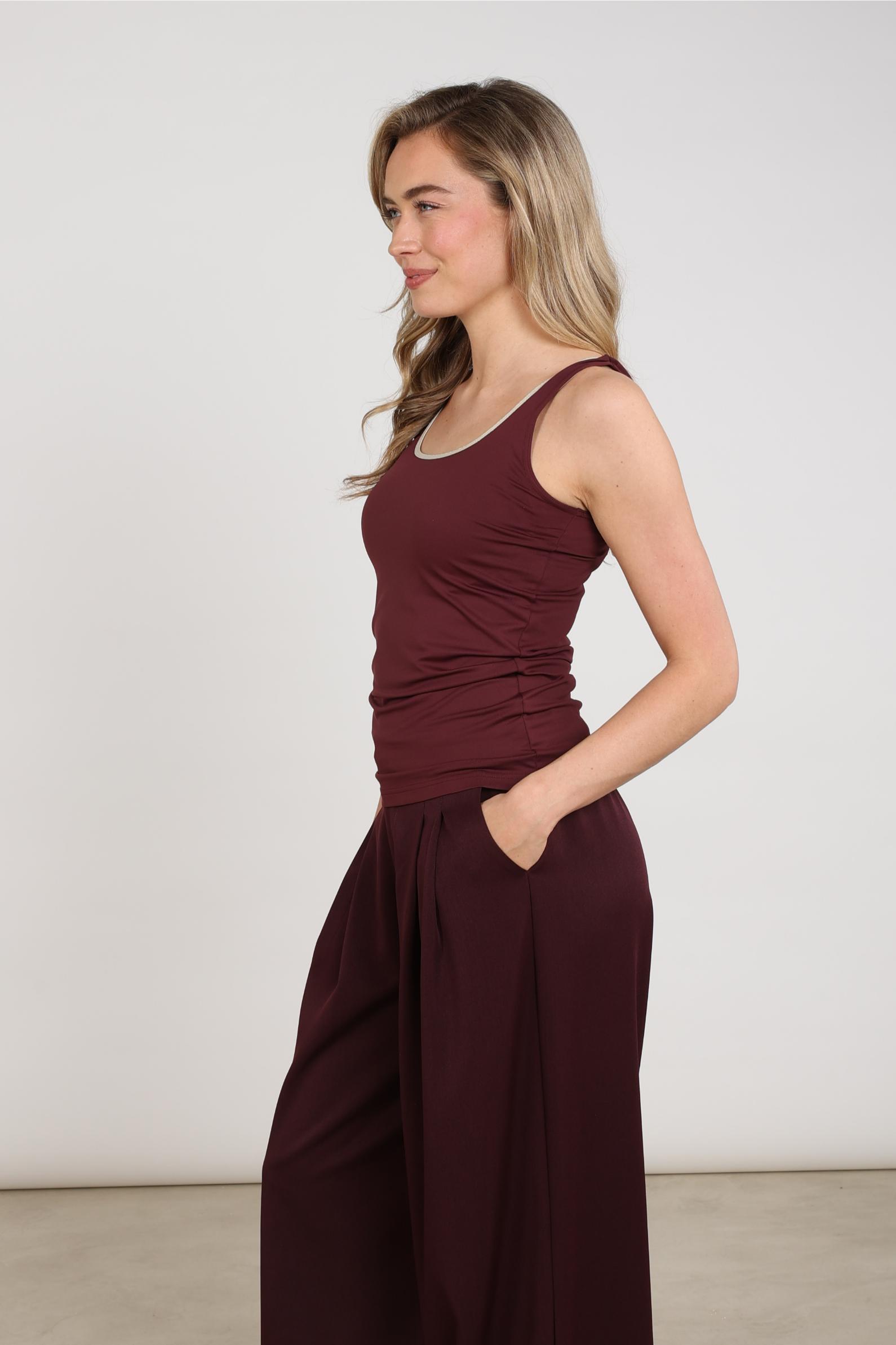 Juba Singlet | Cherry/Gold