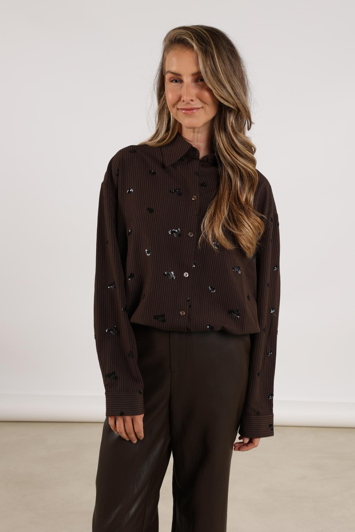 Iris Blouse Embroidery | Dark Chocolate