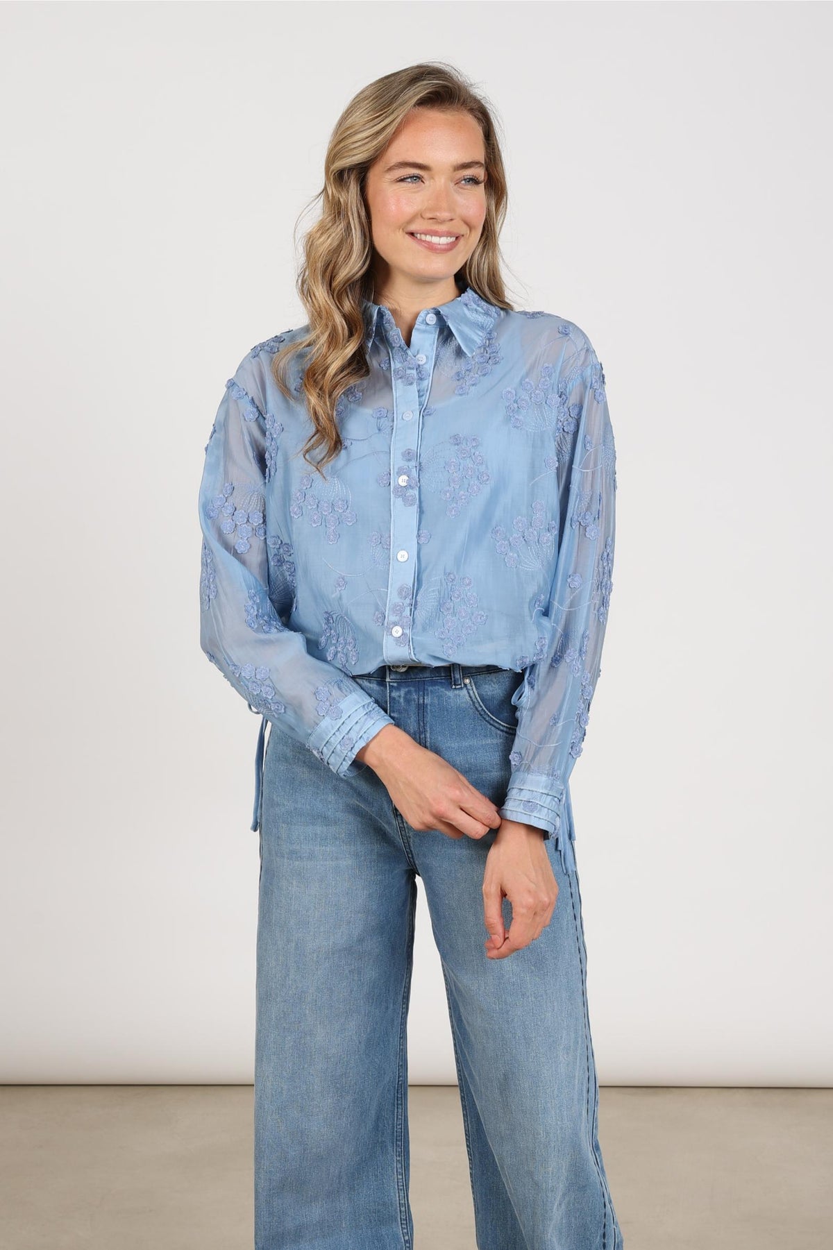 Aaliya Blouse Flower | Sky