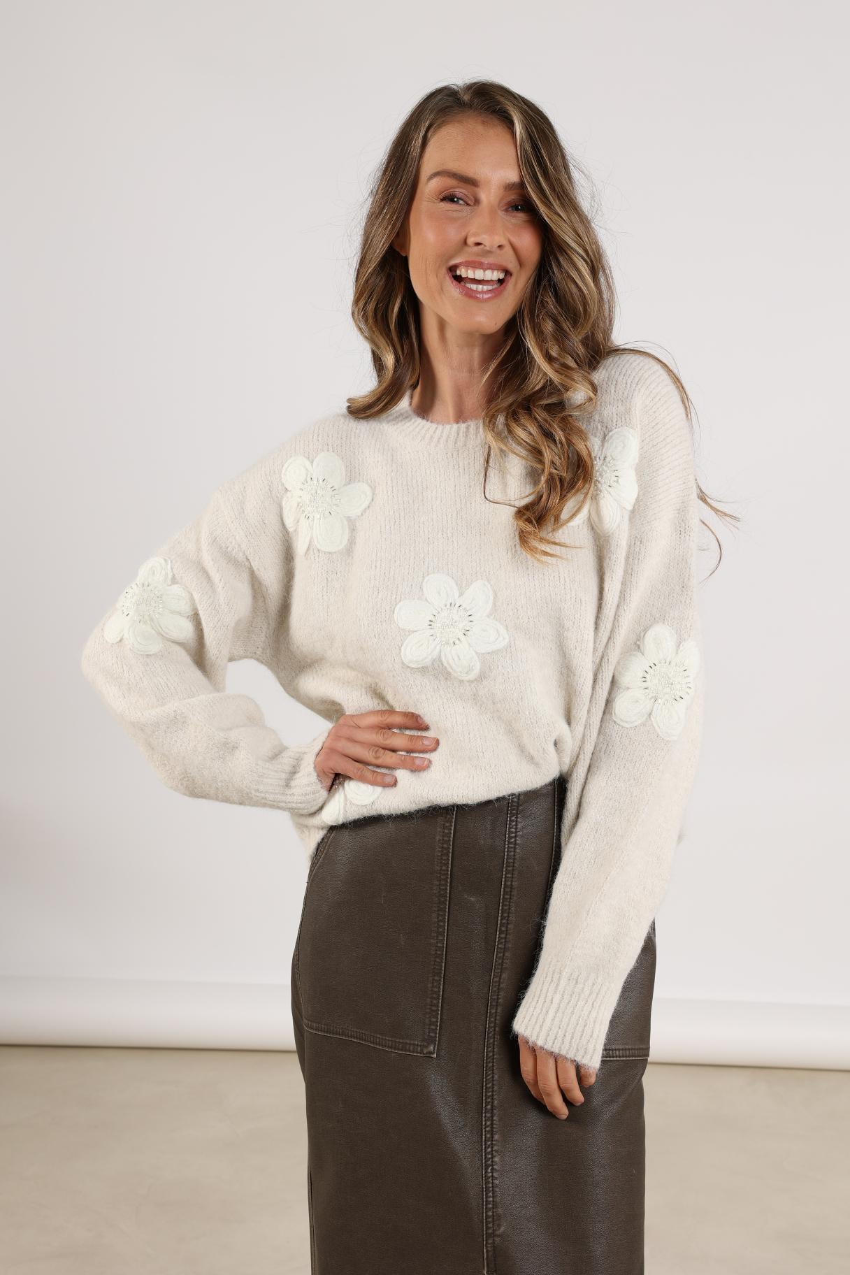 Chiaca Pullover Flower | Off White