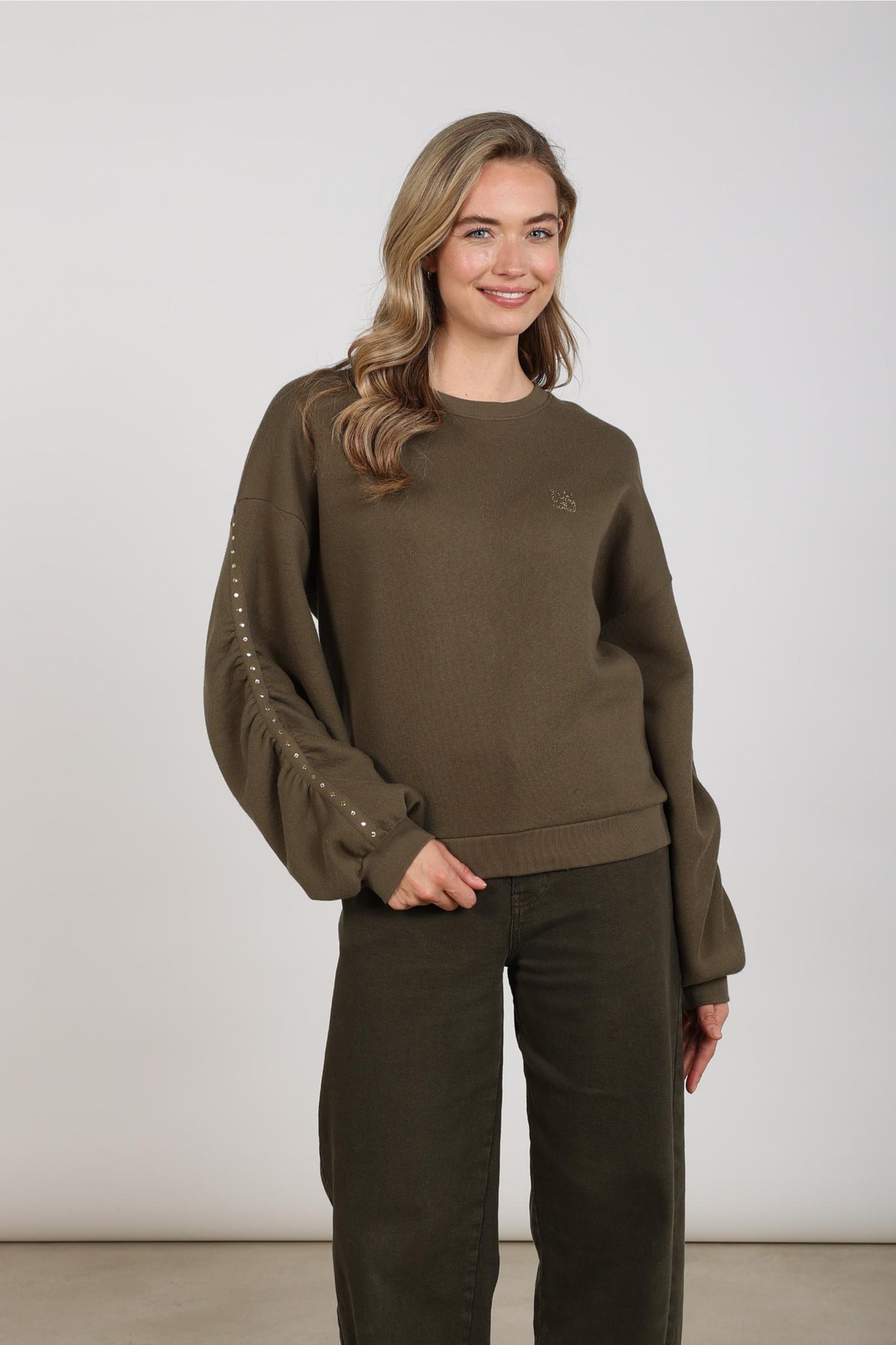 Olivia Pullover Studs | Moss