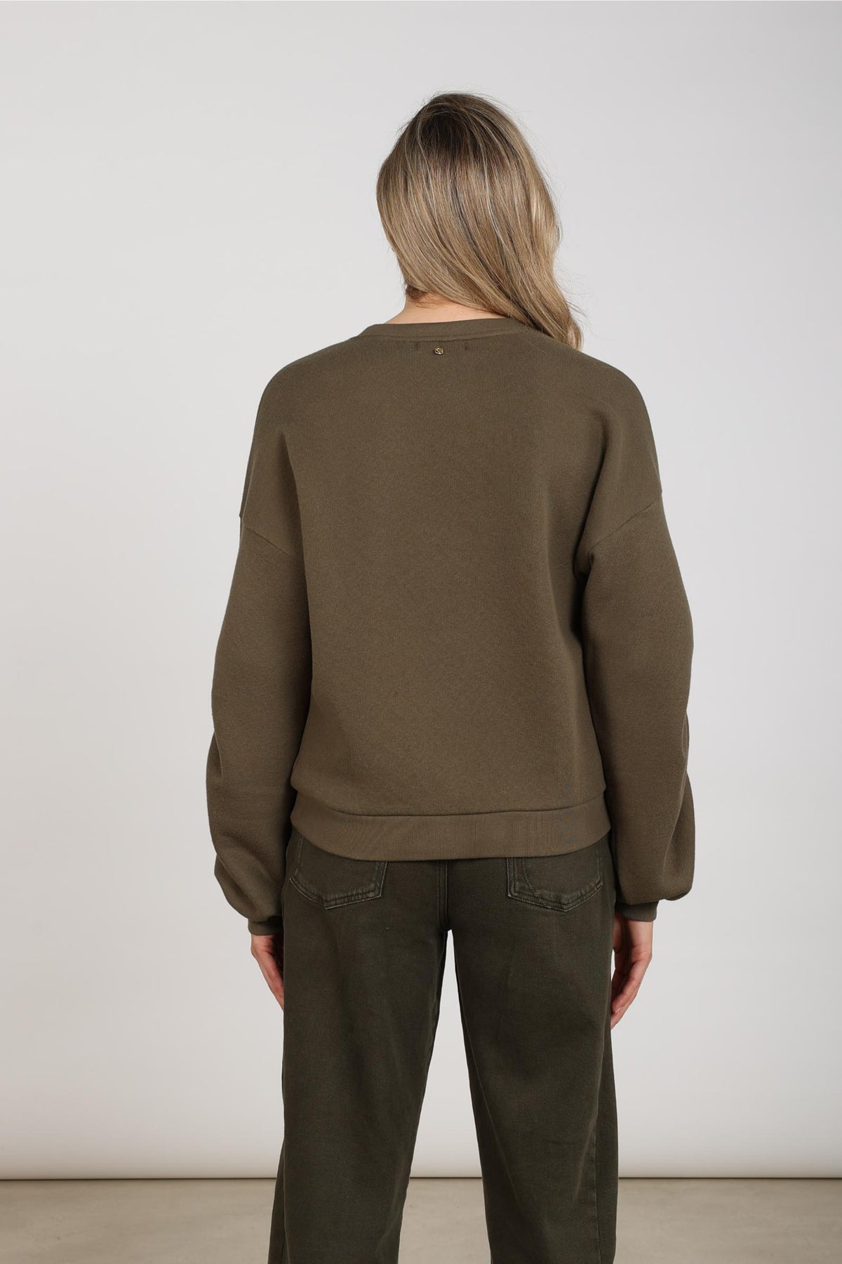 Olivia Pullover Studs | Moss