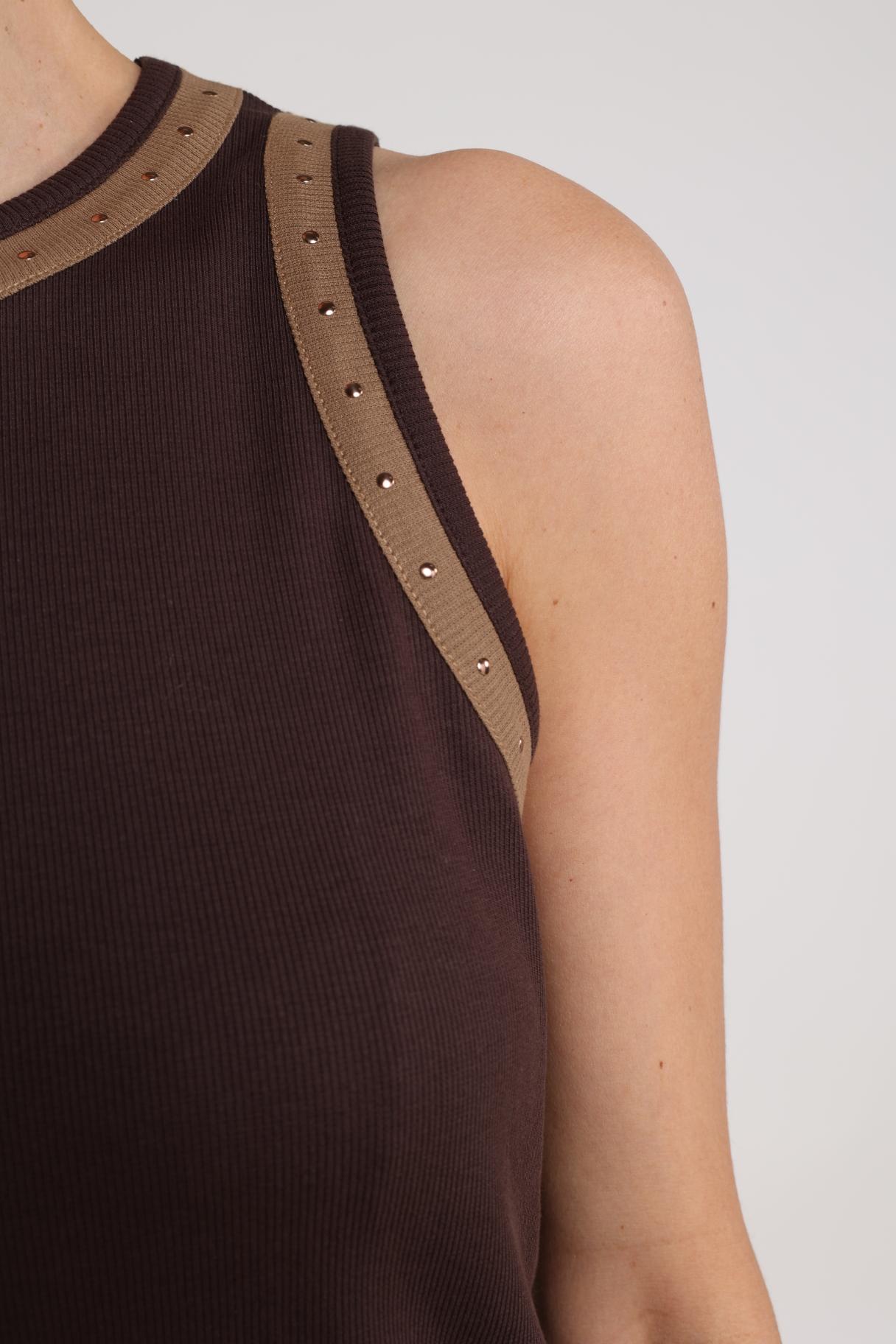 Nice Singlet Studs | Dark Chocolate