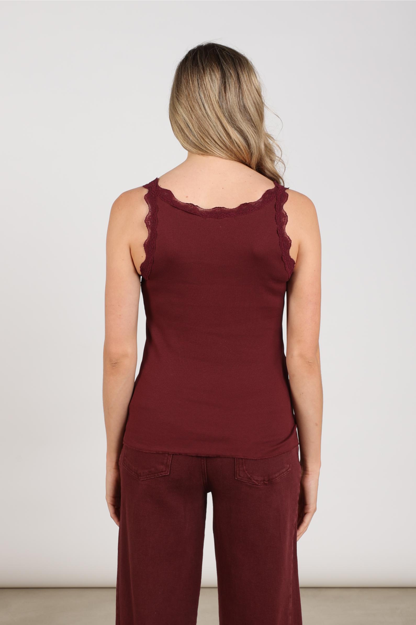 Maddie Singlet Lace | Cherry