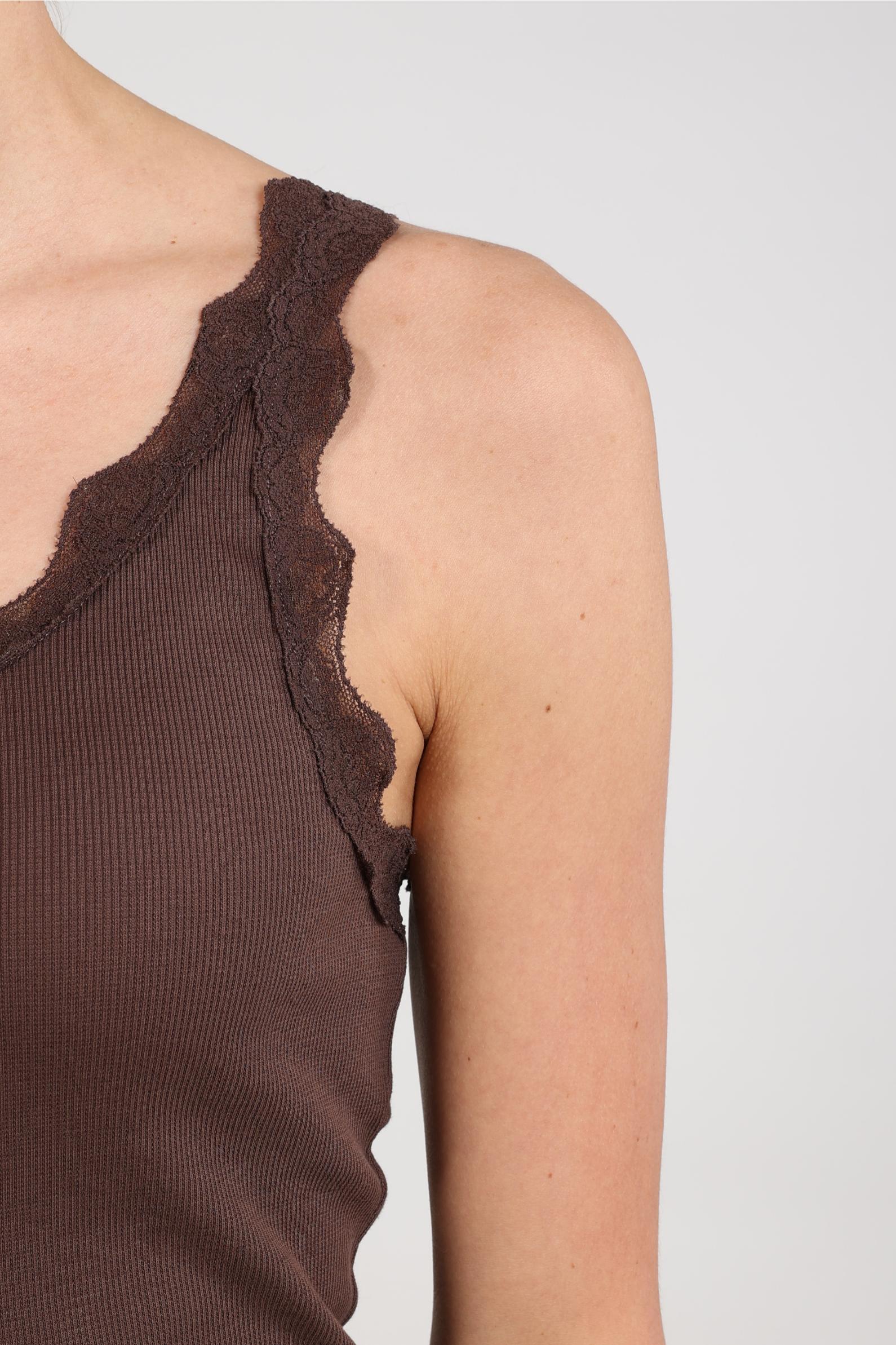 Maddie Singlet Lace | Chocolate