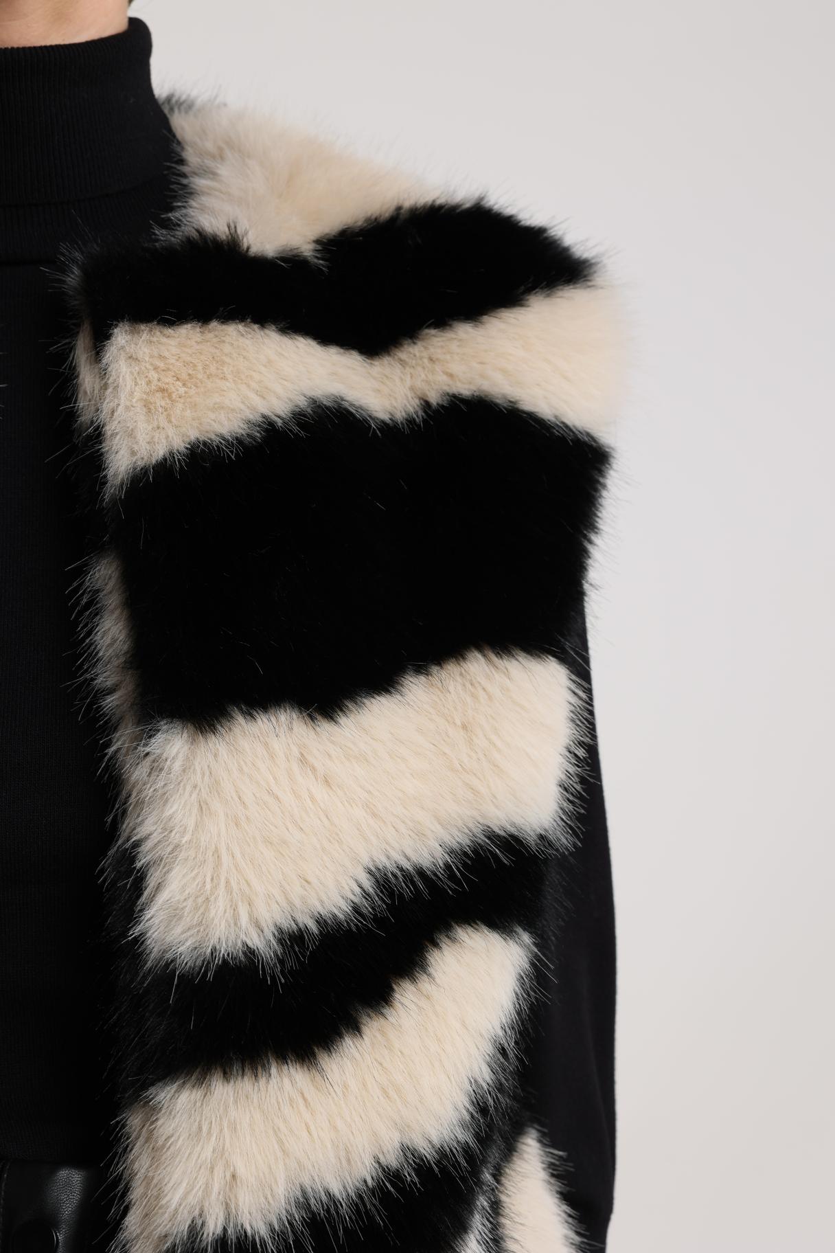 Fally Gilet | Sand/Black