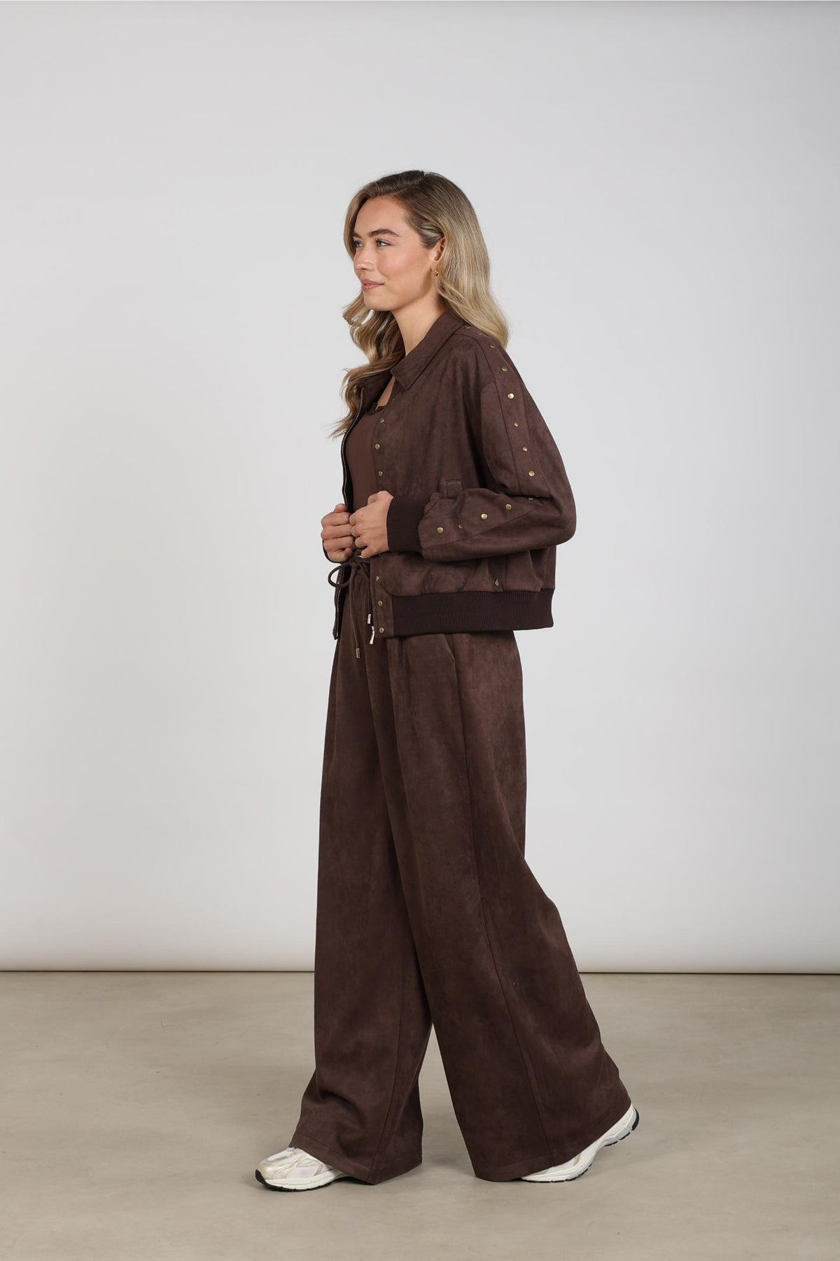 Bertie Pants Suede | Chocolate