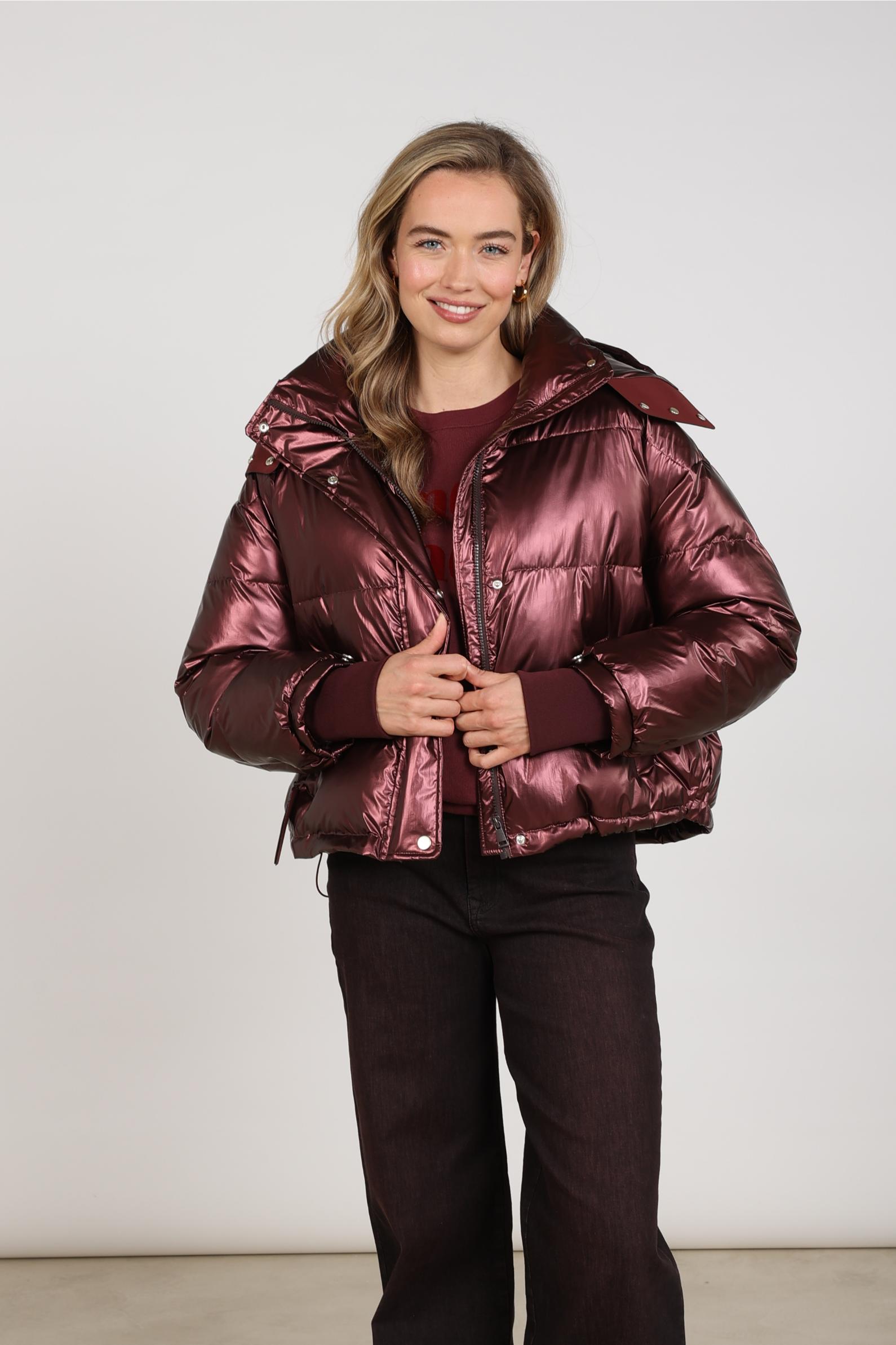 Melodi Jacket Metallic | Cherry