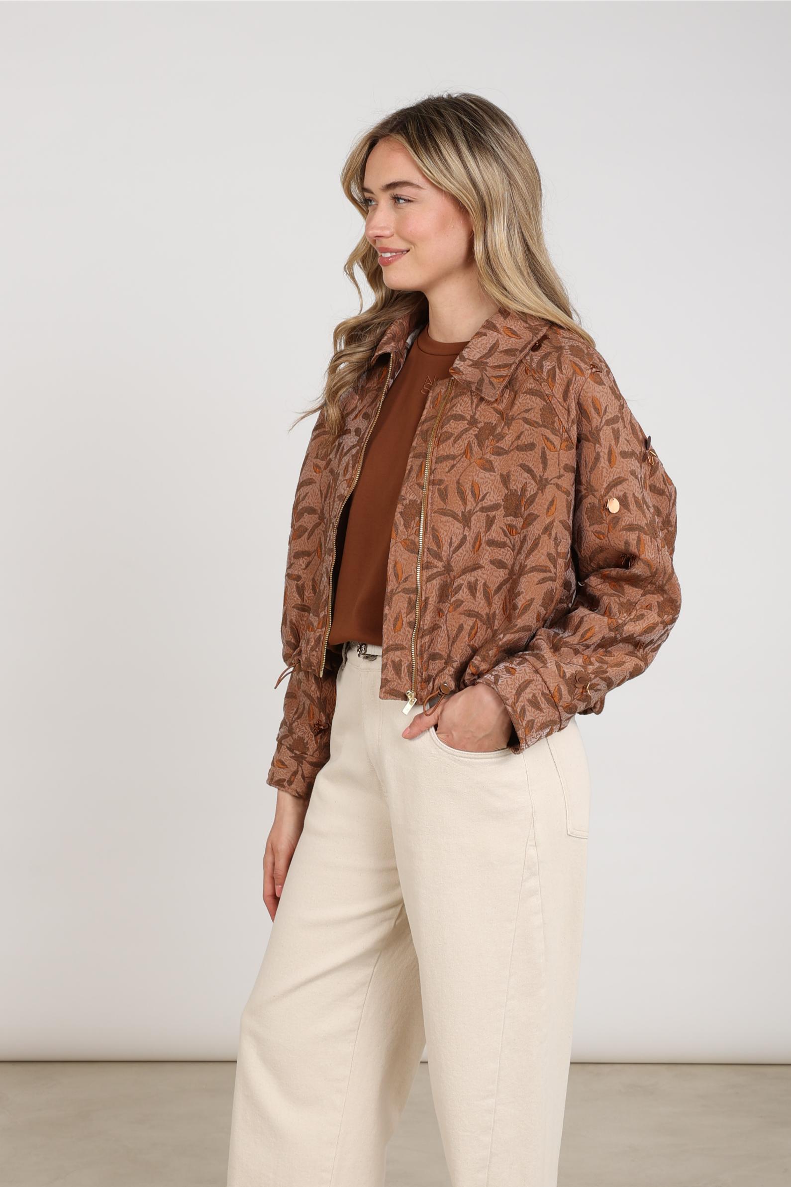 Daisey Jacket Flower | Toffee