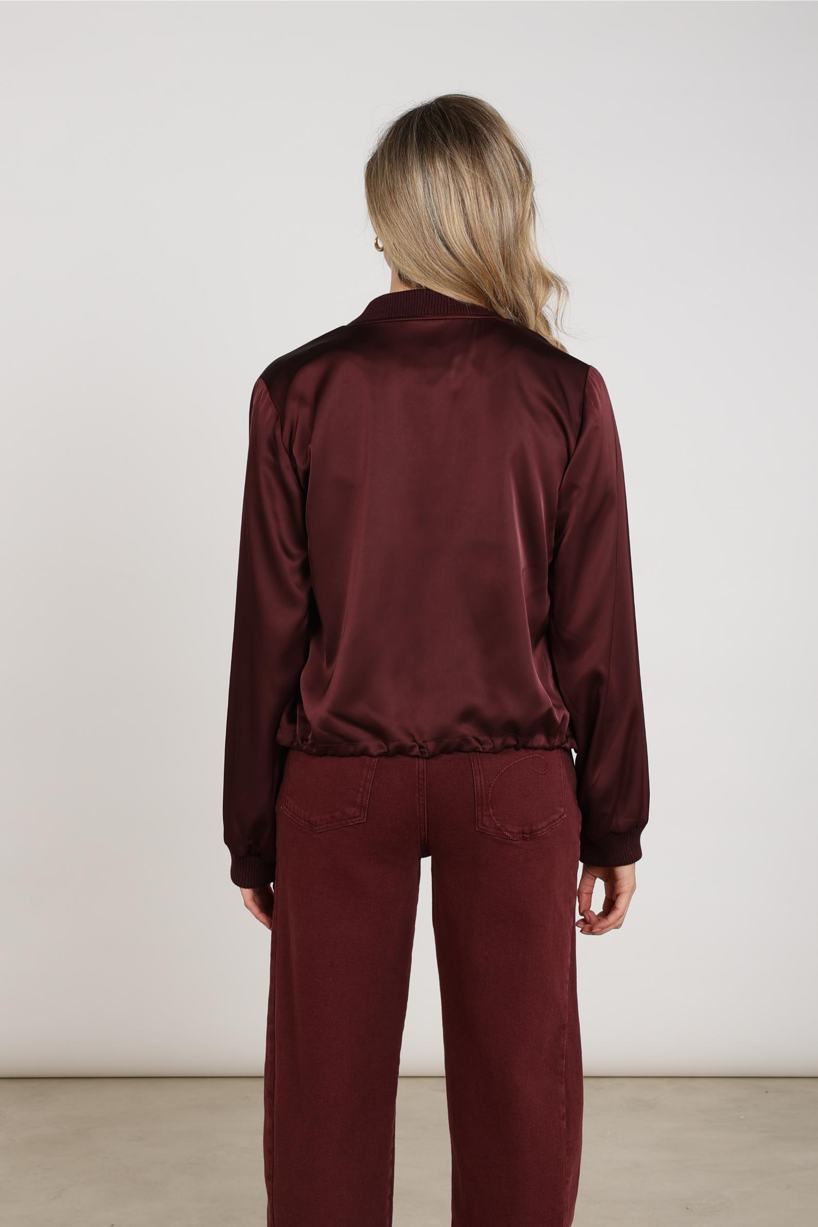 Dena Jacket Shiny | Cherry