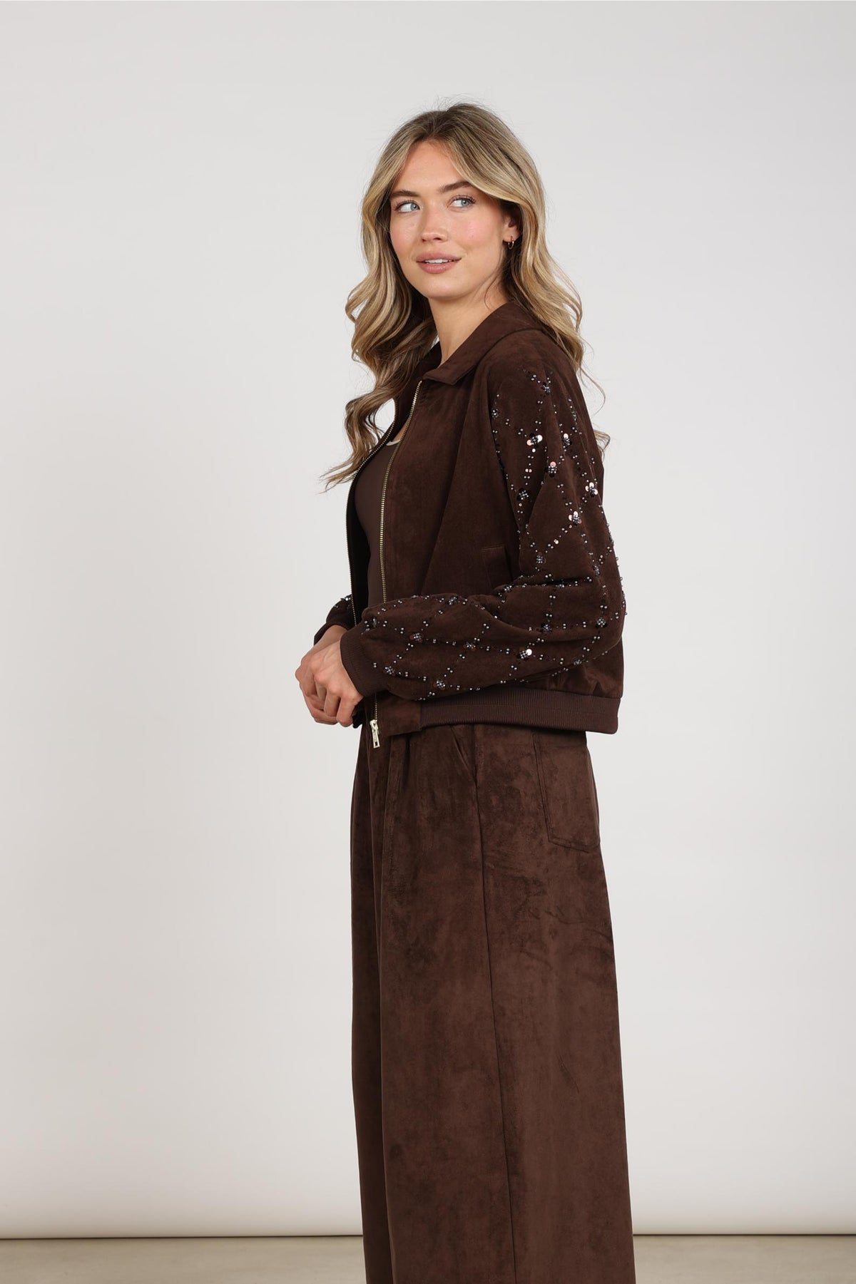 Daisy Bomber Suede | Chocolate