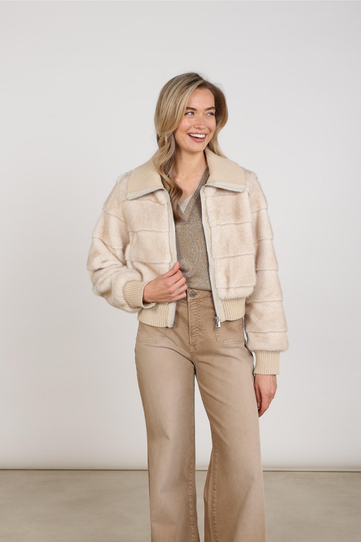 Manuela Jacke | Sand