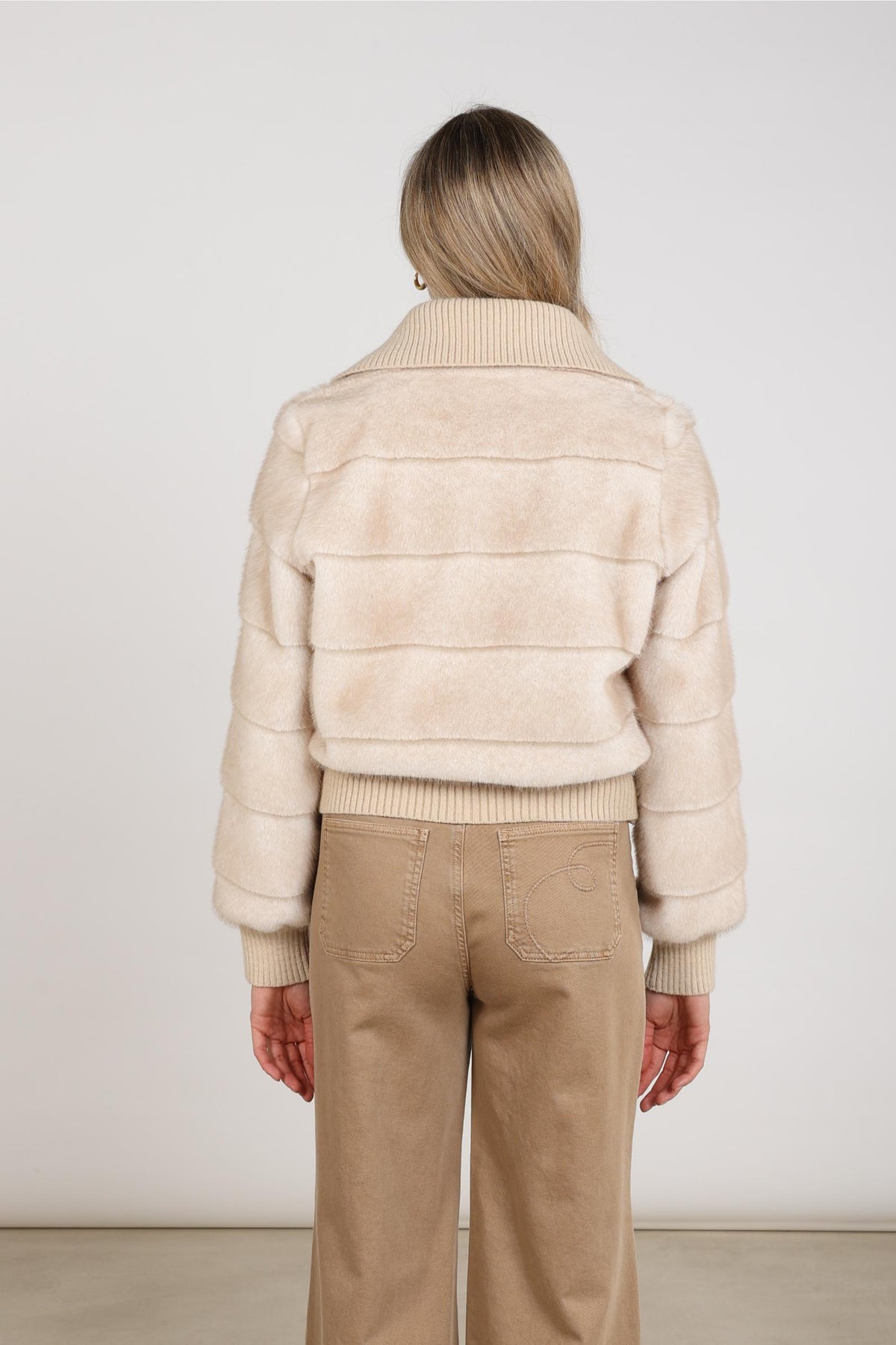 Manuela Jacke | Sand