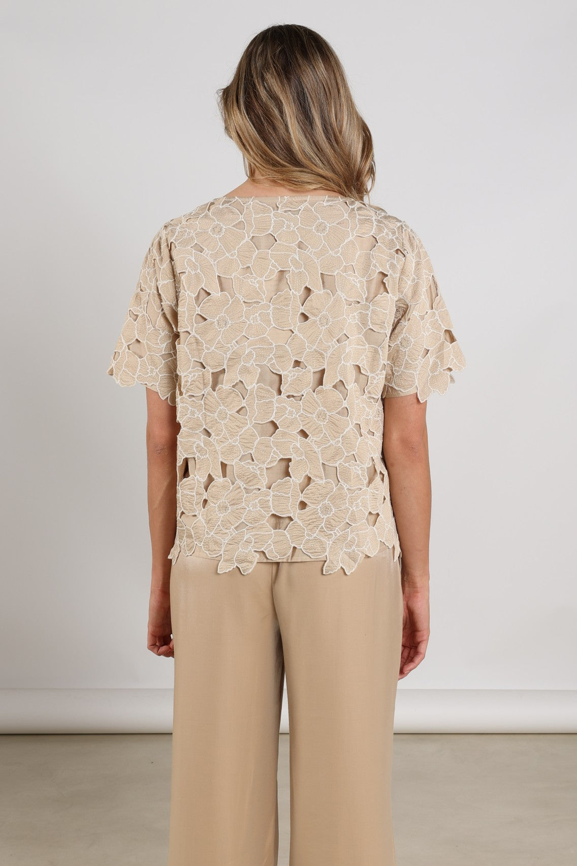 Octavia Top Flower | Sand/Gold