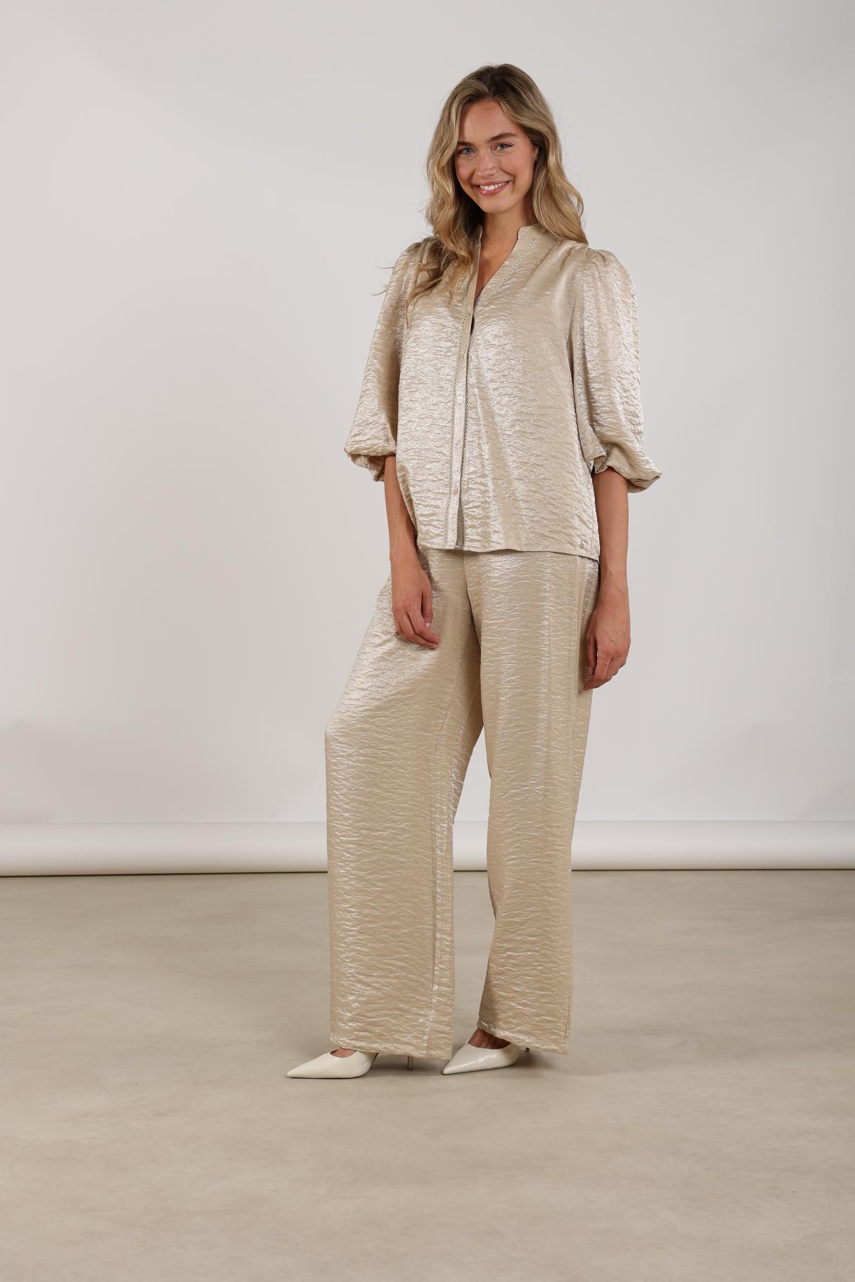 Rosie Blouse Shiny | Sand