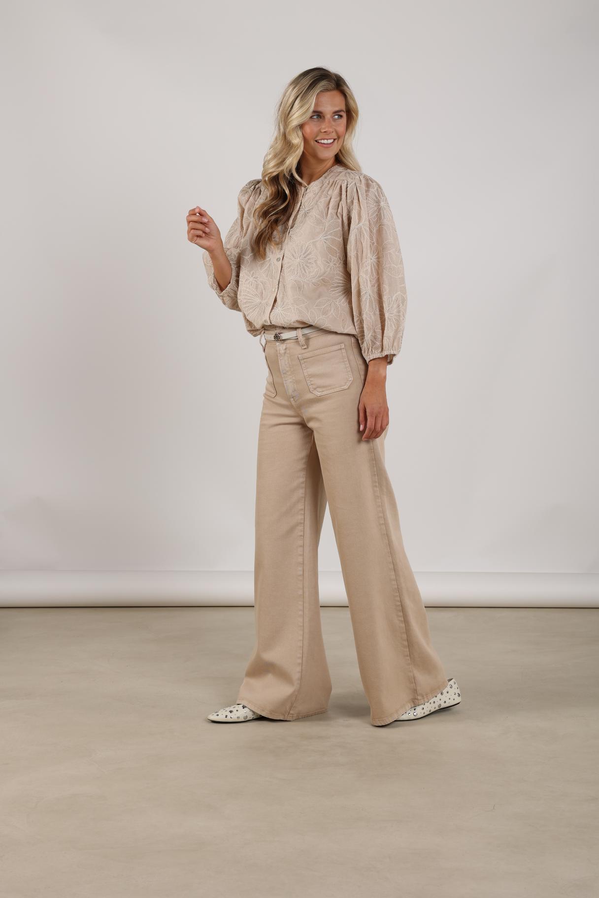 Scarlet Pants | Sand