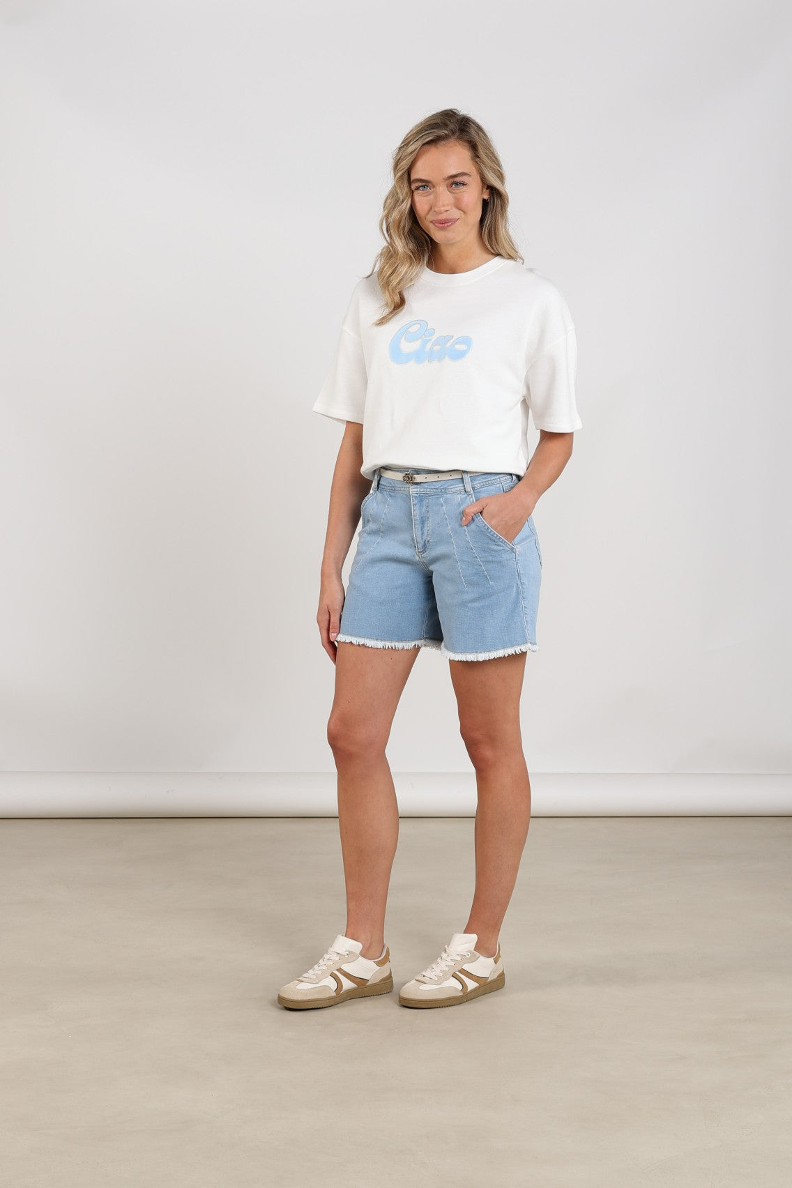 Tanya Short Ruffle | Bleached Denim