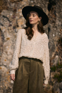 Lizzy Blouse Vneck Dots | Sand