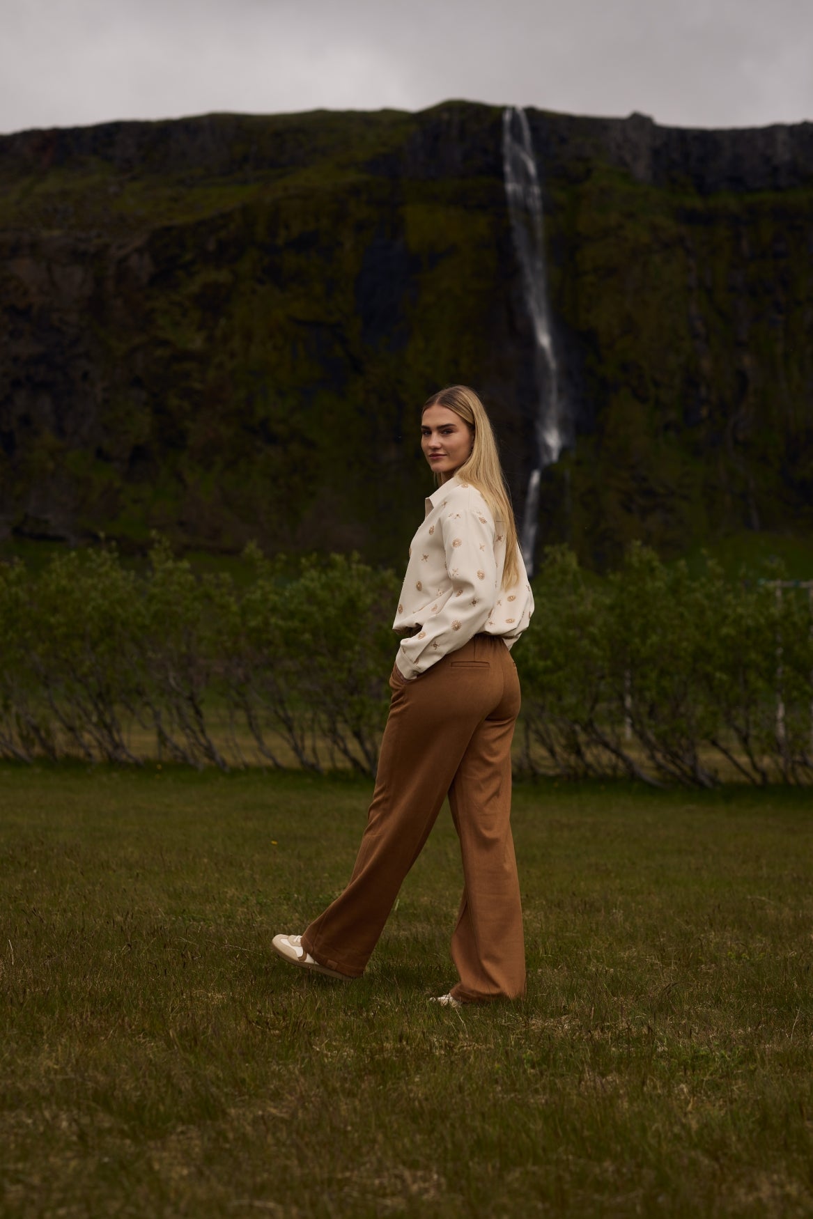 Newport Blouse Embroidery | Offwhite/Gold