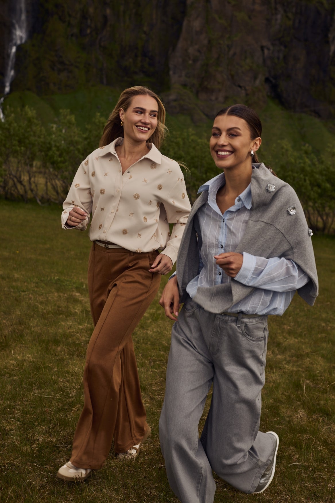 Newport Blouse Embroidery | Offwhite/Gold