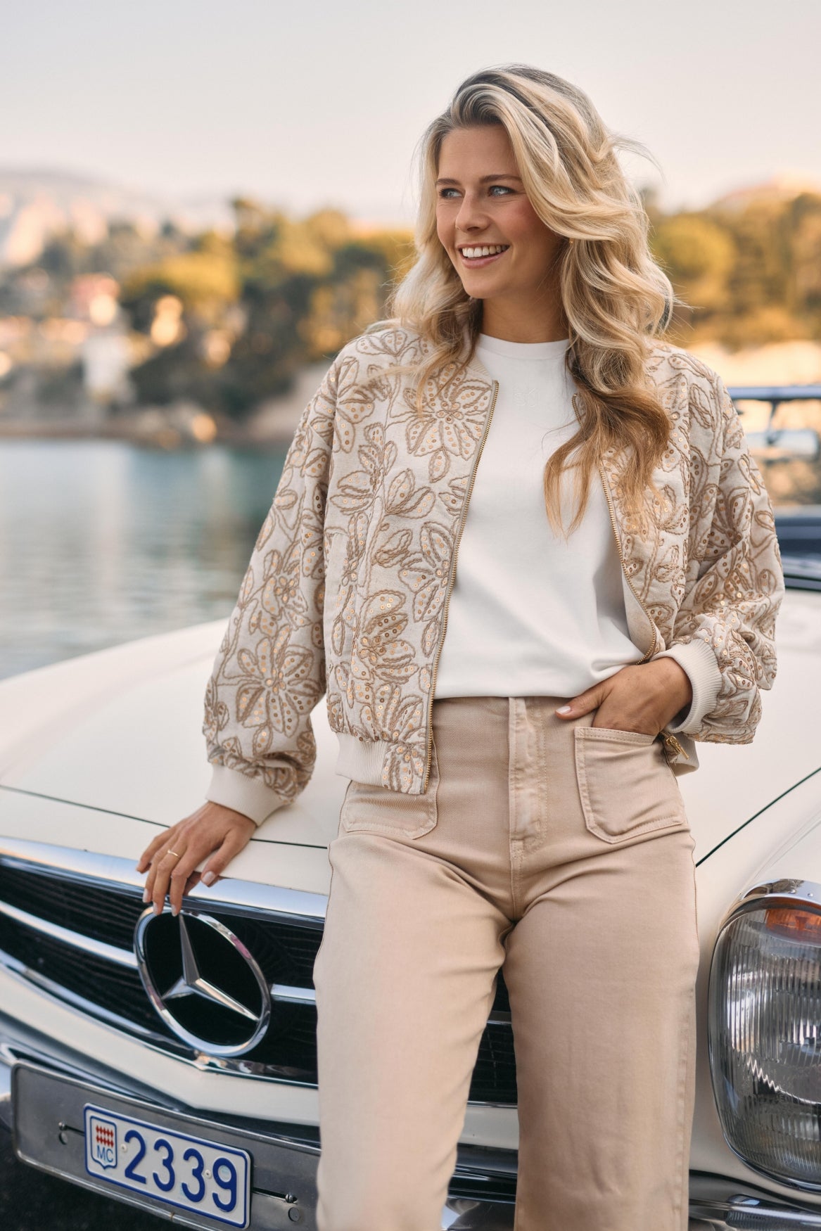 Ginny Bomber Paillet | Sand