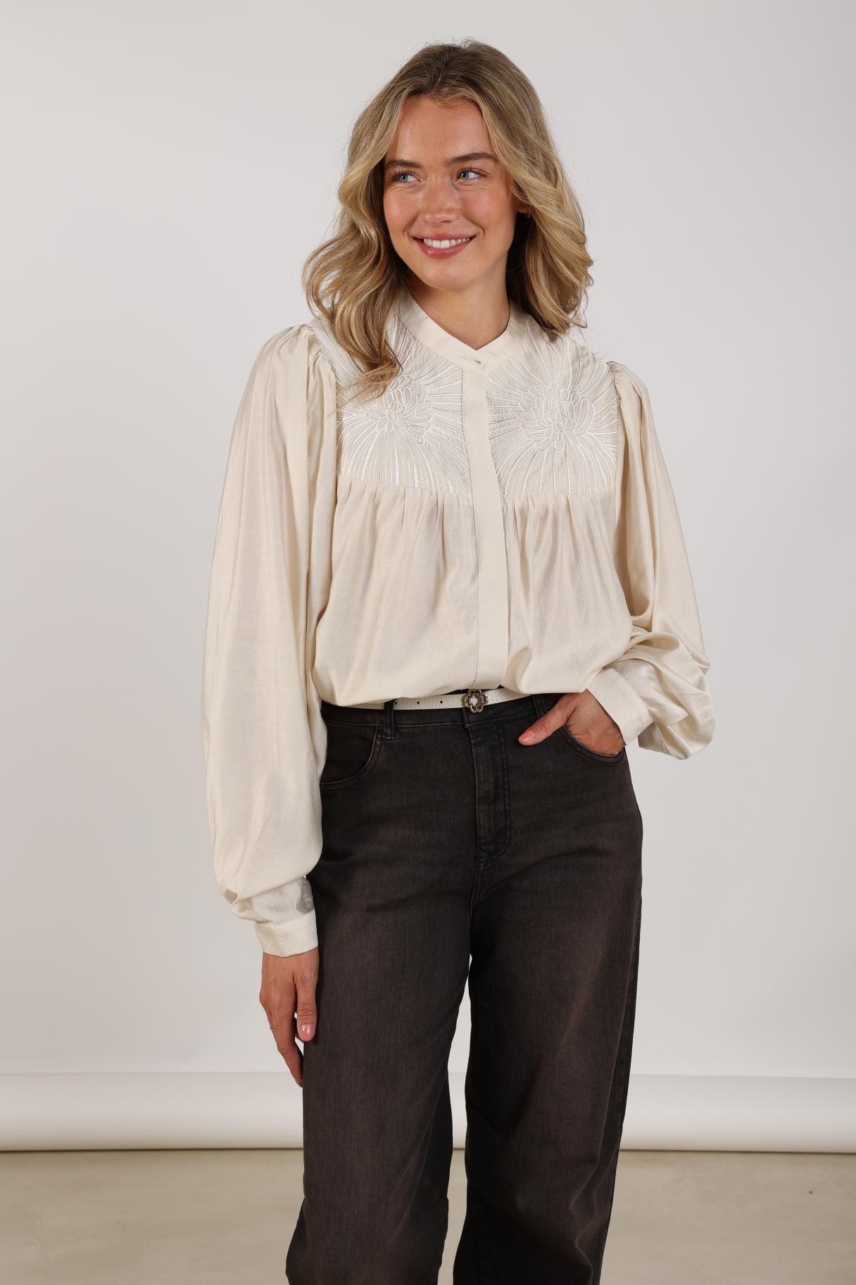 Julia Blouse | Off White