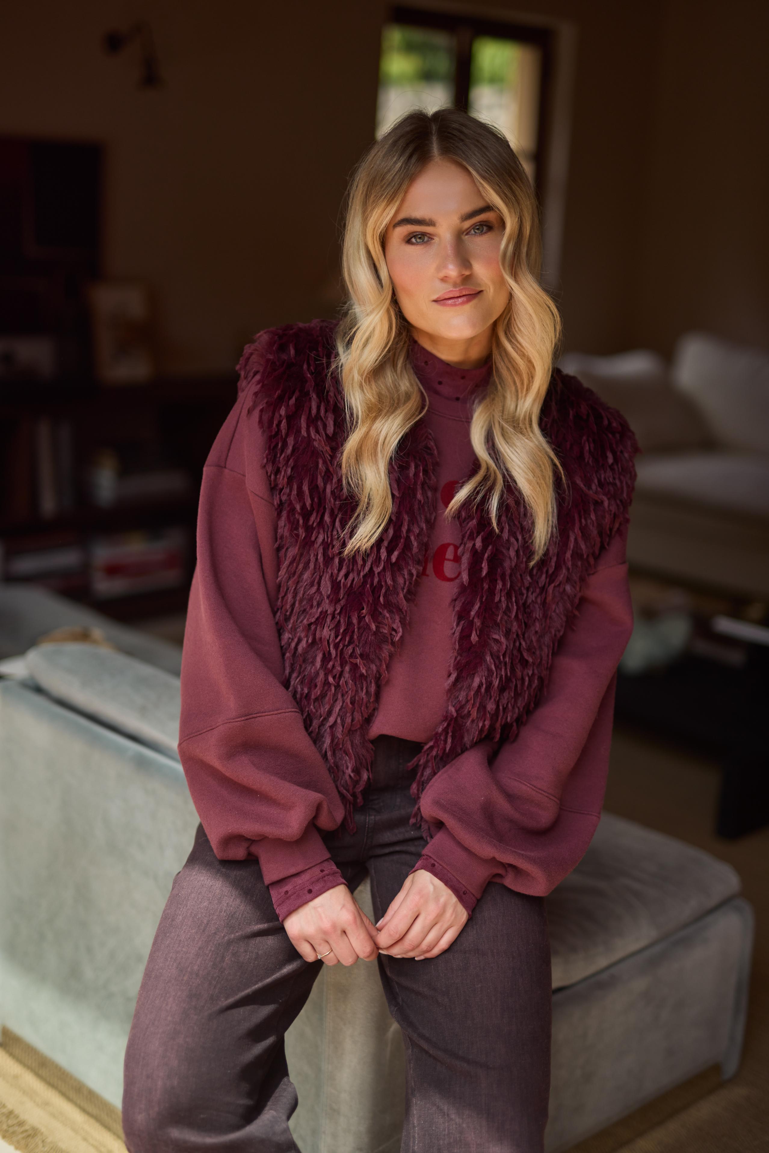 Nicola Pullover | Cherry